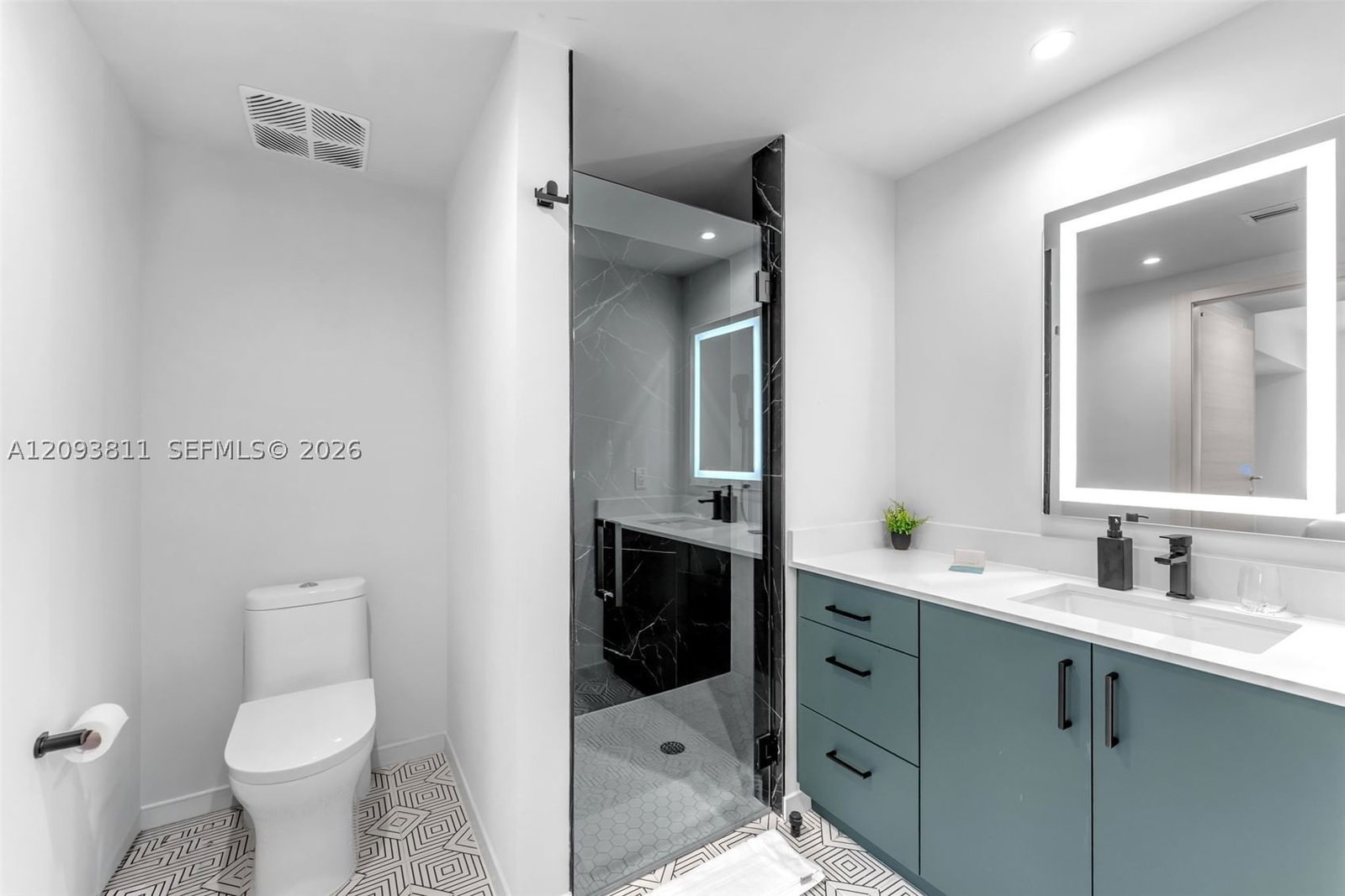 Real estate property located at 4220 Laguna #603, Miami-dade, San Lorenzo Condo, Coral Gables, FL