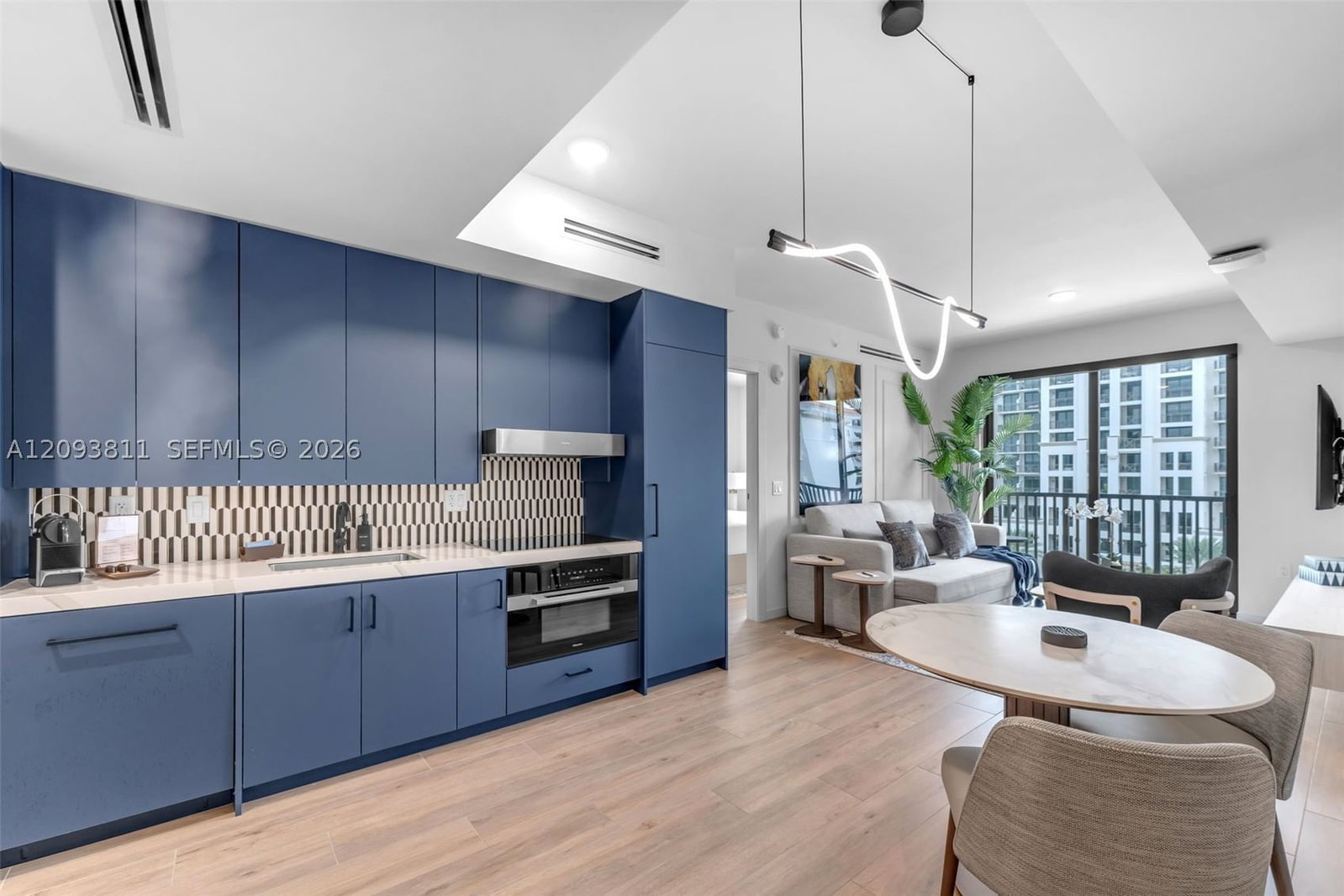 Real estate property located at 4220 Laguna #603, Miami-dade, San Lorenzo Condo, Coral Gables, FL