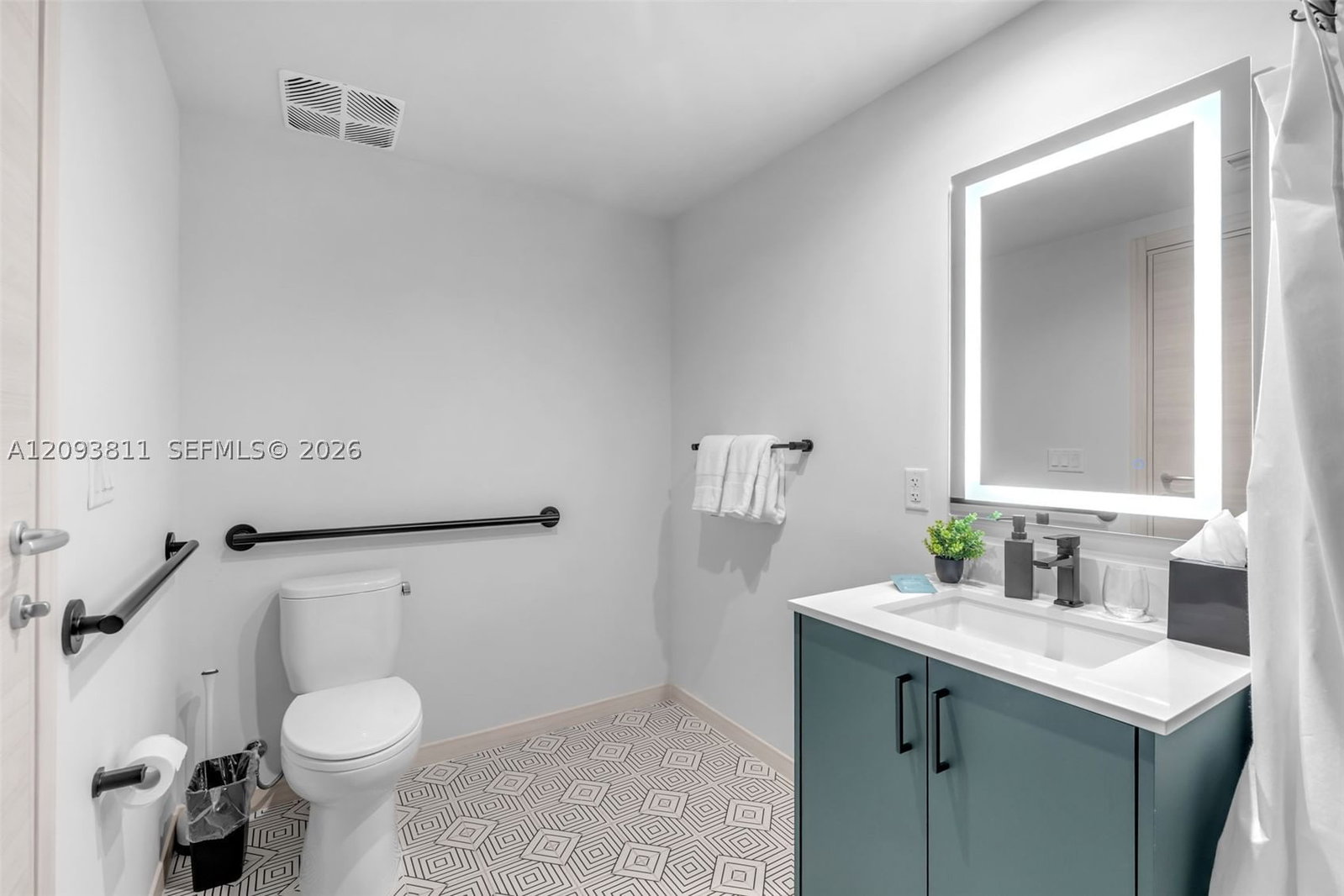 Real estate property located at 4220 Laguna #603, Miami-dade, San Lorenzo Condo, Coral Gables, FL