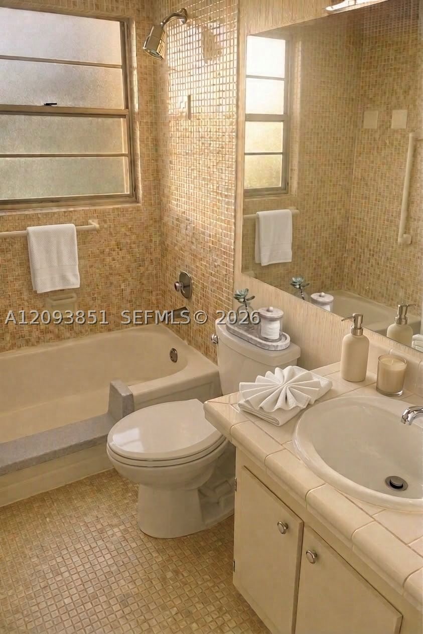Real estate property located at 528 Mansfield M #528, Palm Beach, Mansfield At Century Vill, Boca Raton, FL