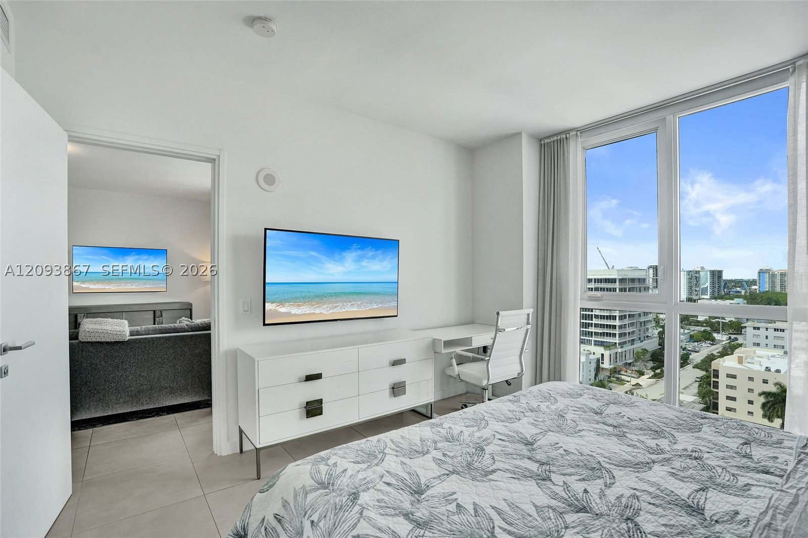 Real estate property located at 401 Birch Rd #1212, Broward, Tiffany House Condo, Fort Lauderdale, FL