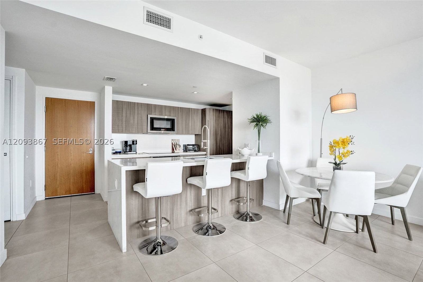 Real estate property located at 401 Birch Rd #1212, Broward, Tiffany House Condo, Fort Lauderdale, FL