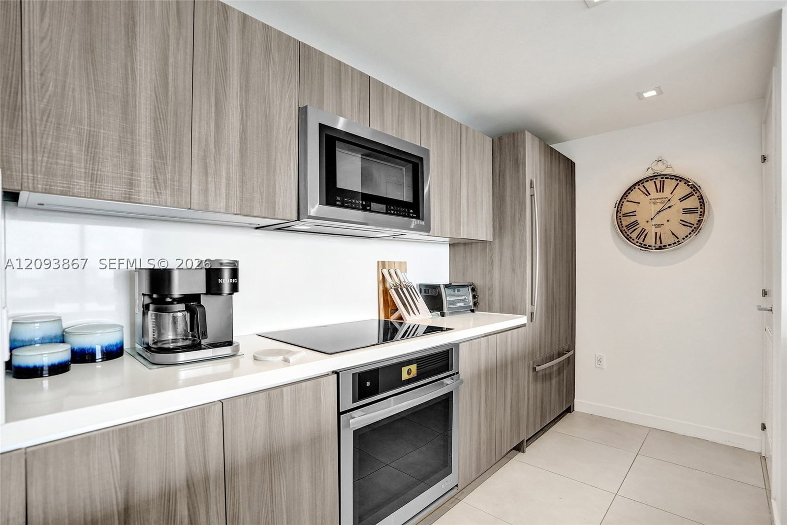 Real estate property located at 401 Birch Rd #1212, Broward, Tiffany House Condo, Fort Lauderdale, FL