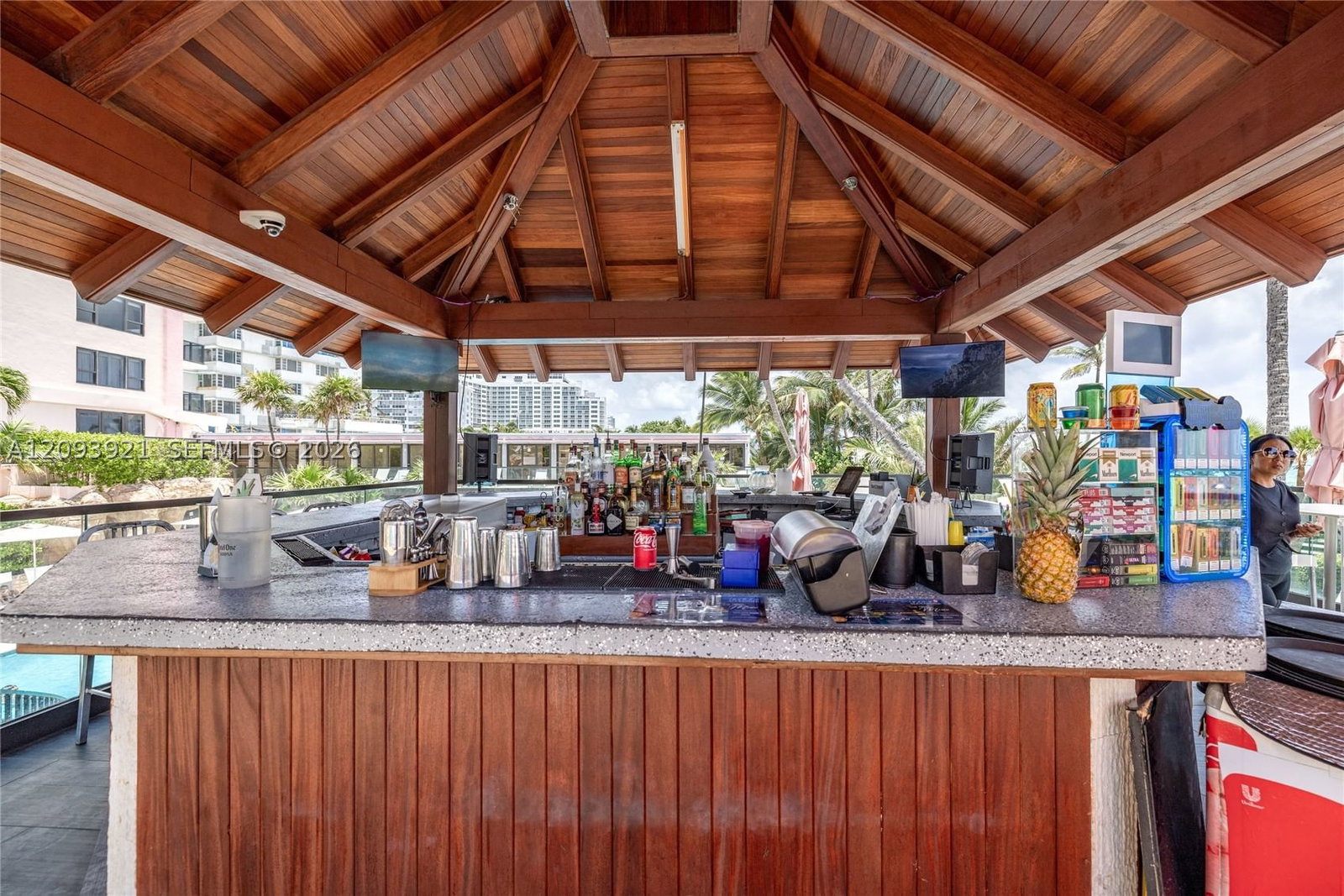 Real estate property located at 5225 Collins Ave #1114, Miami-dade, The Alexander Condo, Miami Beach, FL
