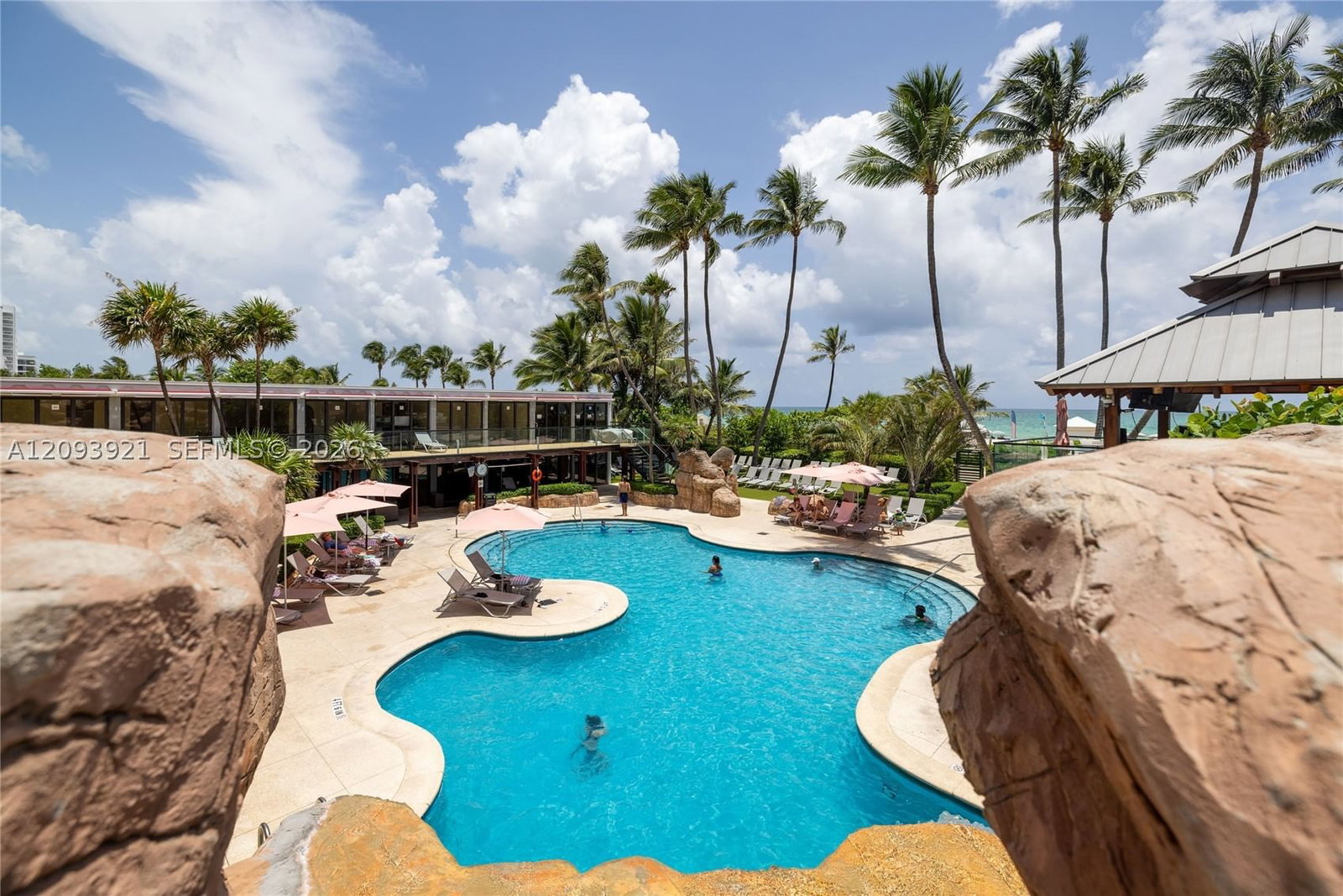 Real estate property located at 5225 Collins Ave #1114, Miami-dade, The Alexander Condo, Miami Beach, FL