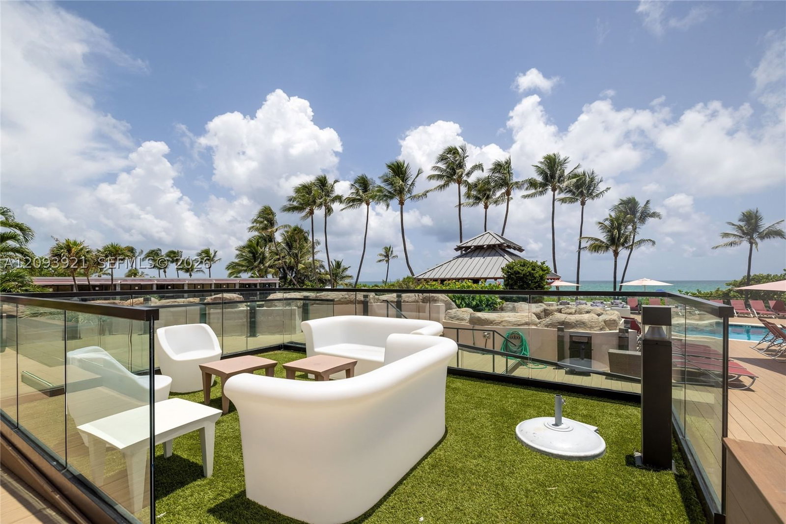 Real estate property located at 5225 Collins Ave #1114, Miami-dade, The Alexander Condo, Miami Beach, FL