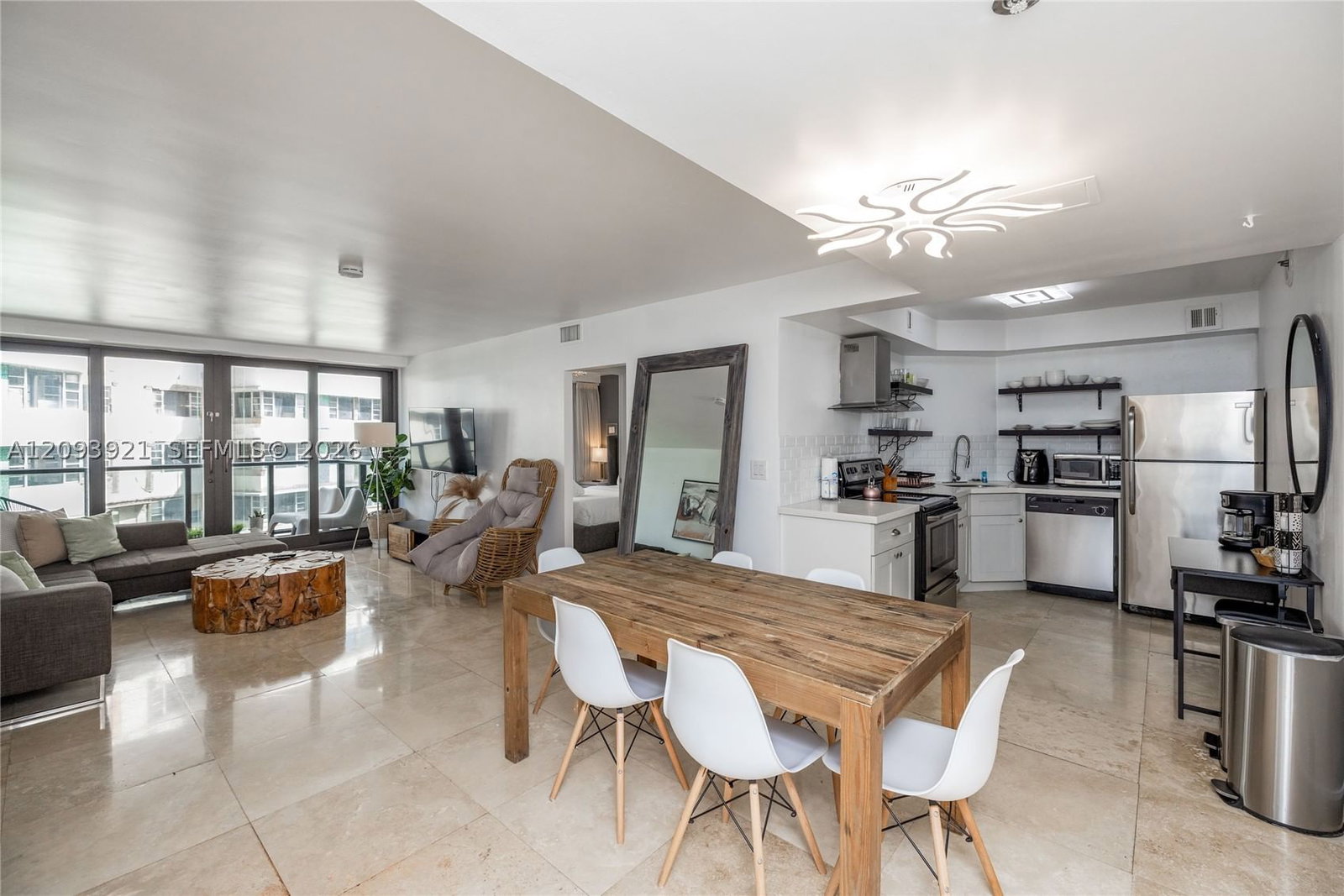 Real estate property located at 5225 Collins Ave #1114, Miami-dade, The Alexander Condo, Miami Beach, FL