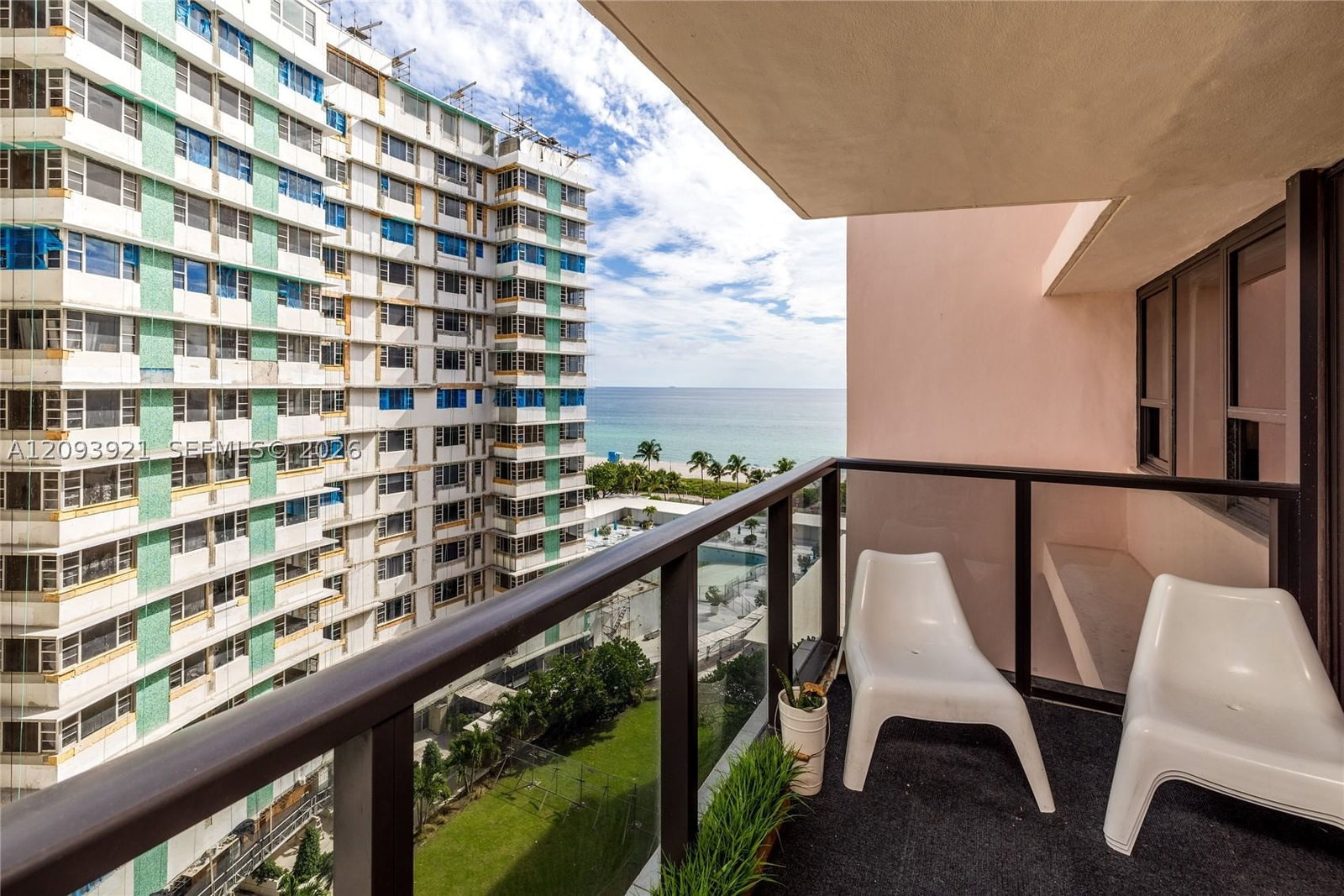 Real estate property located at 5225 Collins Ave #1114, Miami-dade, The Alexander Condo, Miami Beach, FL