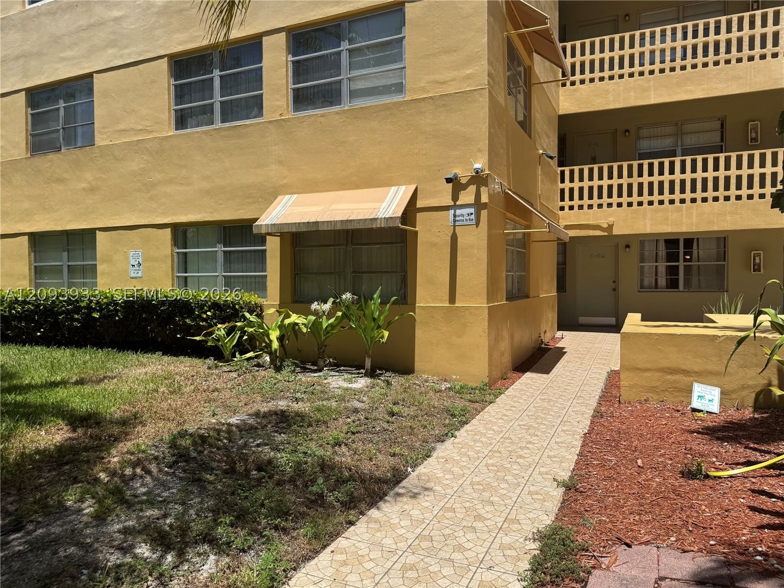 Real estate property located at 1851 168th St A2, Miami-dade, The Palms 51 Condo, North Miami Beach, FL