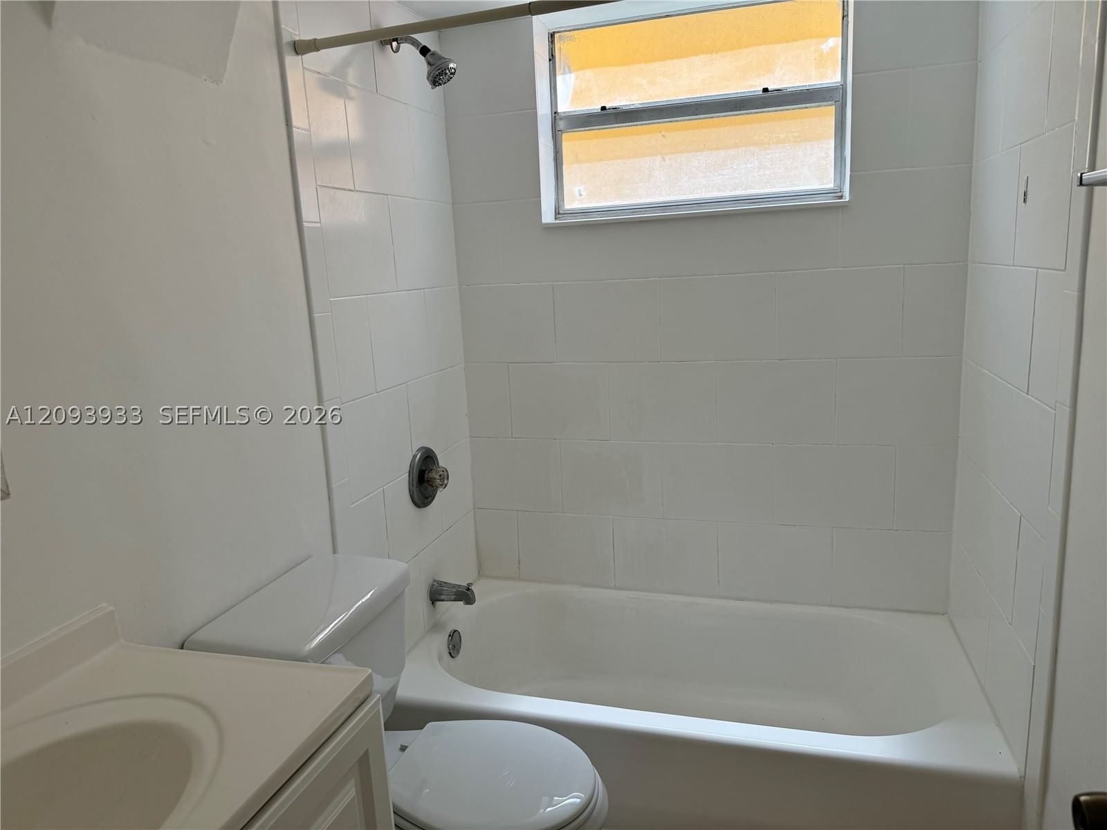 Real estate property located at 1851 168th St A2, Miami-dade, The Palms 51 Condo, North Miami Beach, FL