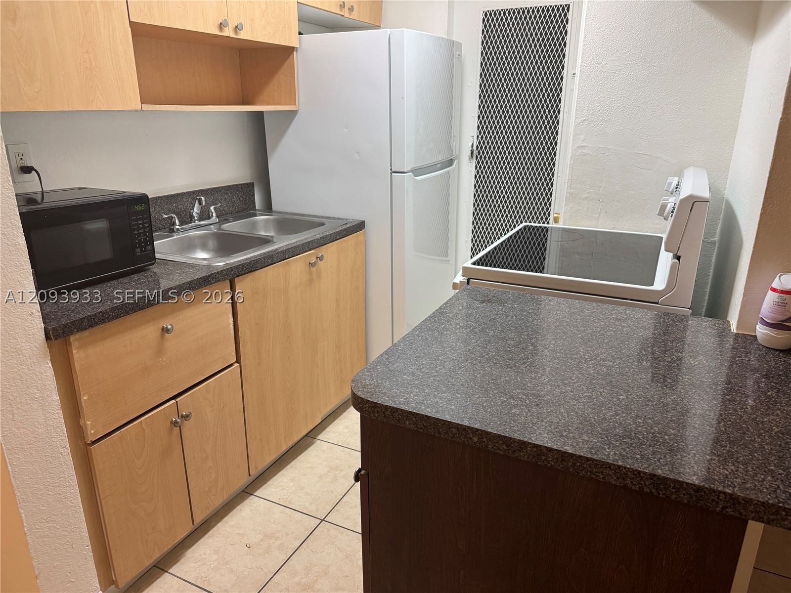 Real estate property located at 1851 168th St A2, Miami-dade, The Palms 51 Condo, North Miami Beach, FL