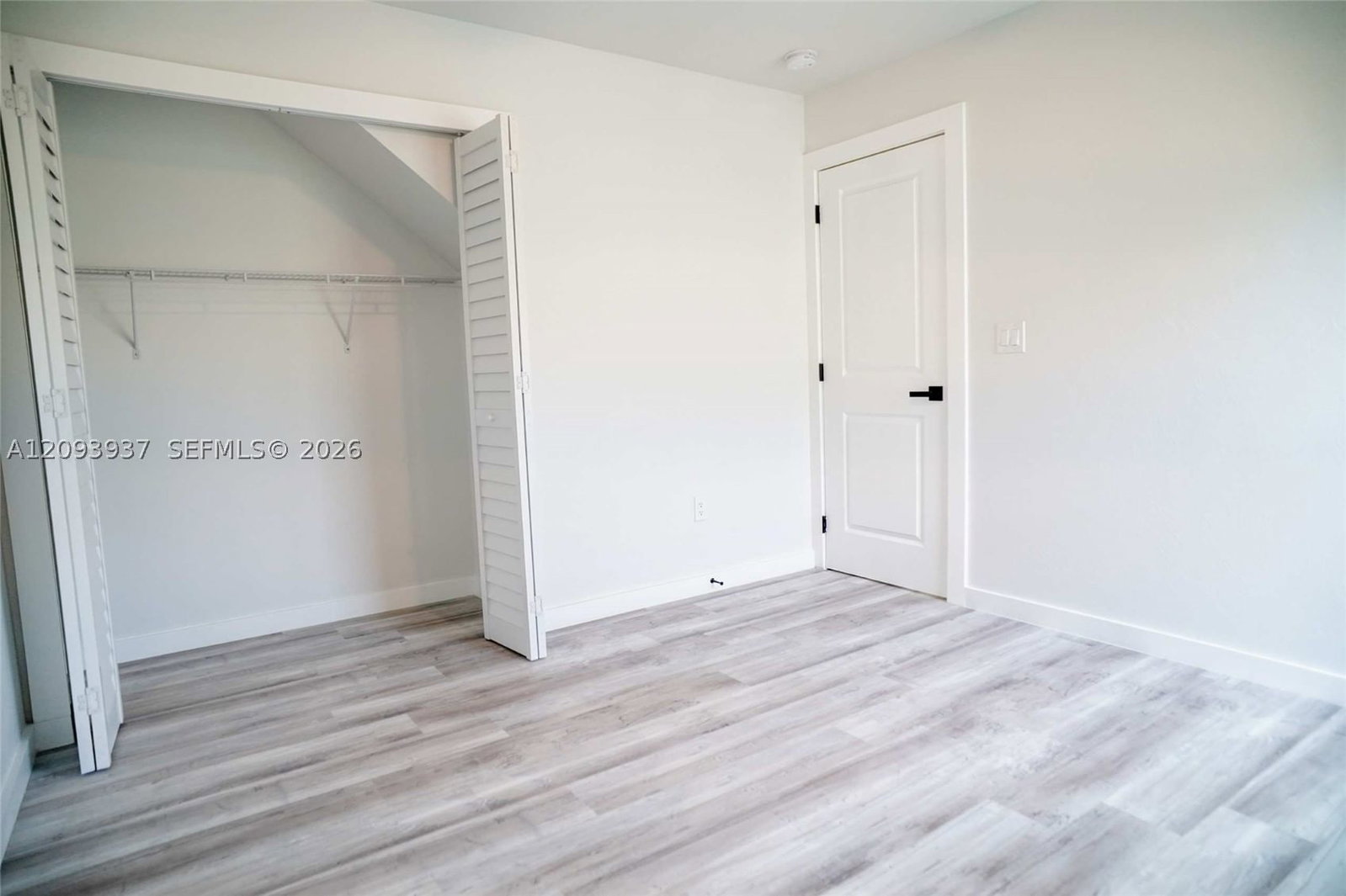 Real estate property located at 2801 flora ave N, Lee, Lehigh Acres, Lehigh Acres, FL