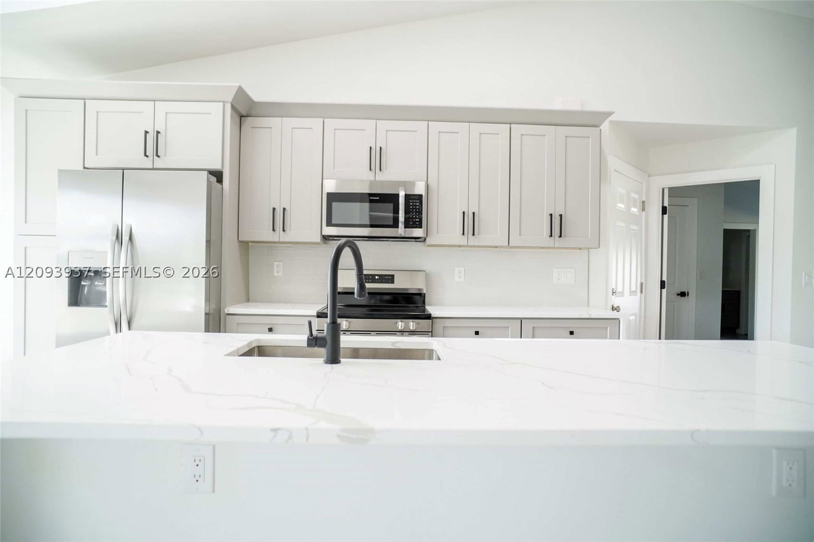 Real estate property located at 2801 flora ave N, Lee, Lehigh Acres, Lehigh Acres, FL