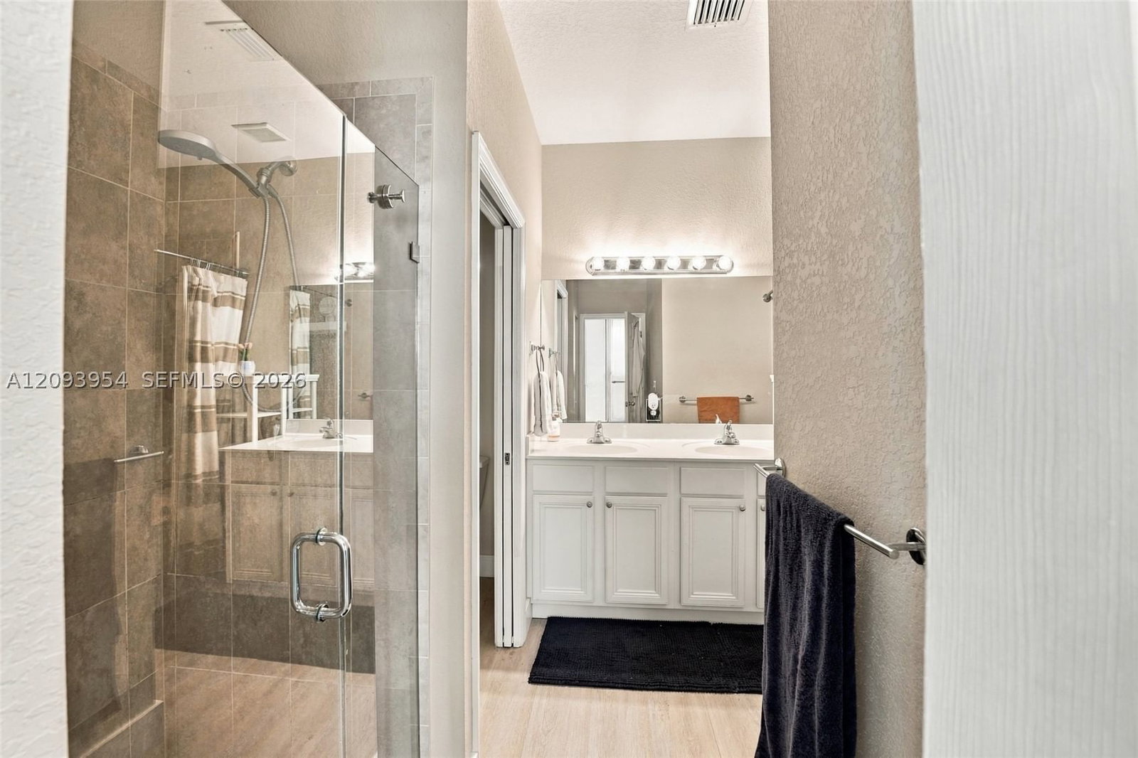 Real estate property located at 1025 207th Ter, Miami-dade, Ives Dairy Townhomes, Miami, FL