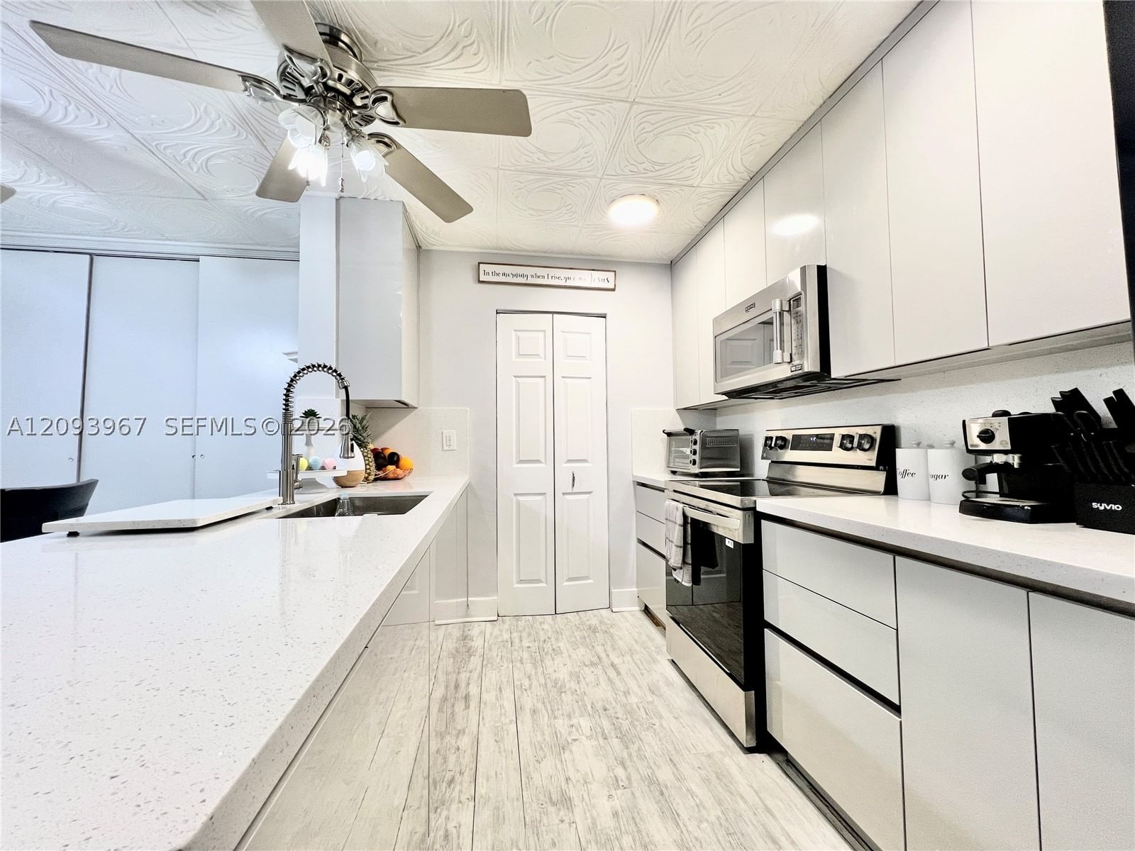 Real estate property located at 3318 103rd Ave, Broward, Countryside At Welleby, Sunrise, FL