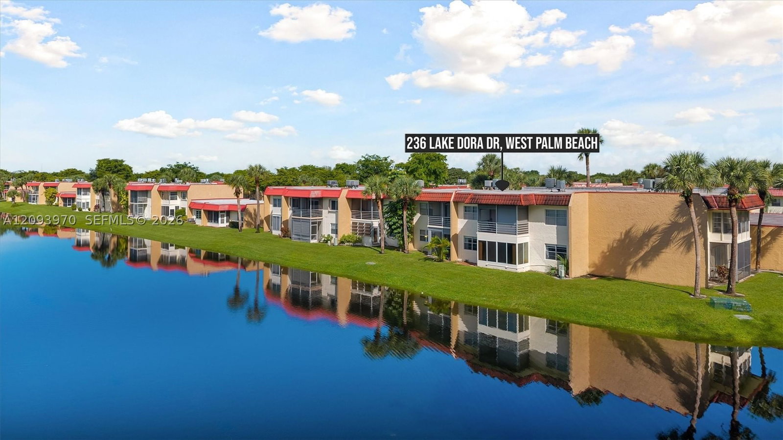 Real estate property located at 236 Lake Dora Dr #236, Palm Beach, Golden Lakes Village Cond, West Palm Beach, FL