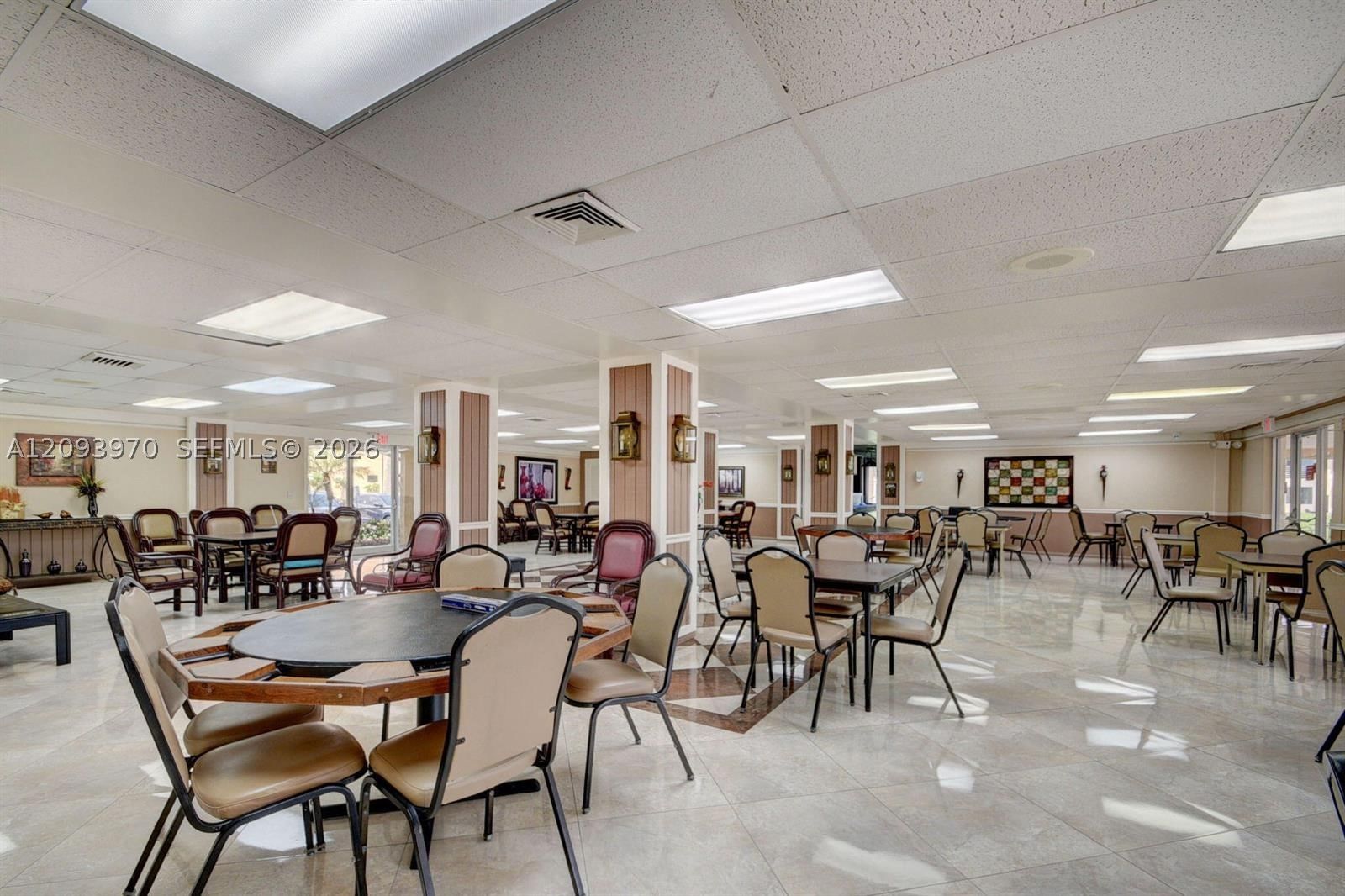 Real estate property located at 236 Lake Dora Dr #236, Palm Beach, Golden Lakes Village Cond, West Palm Beach, FL
