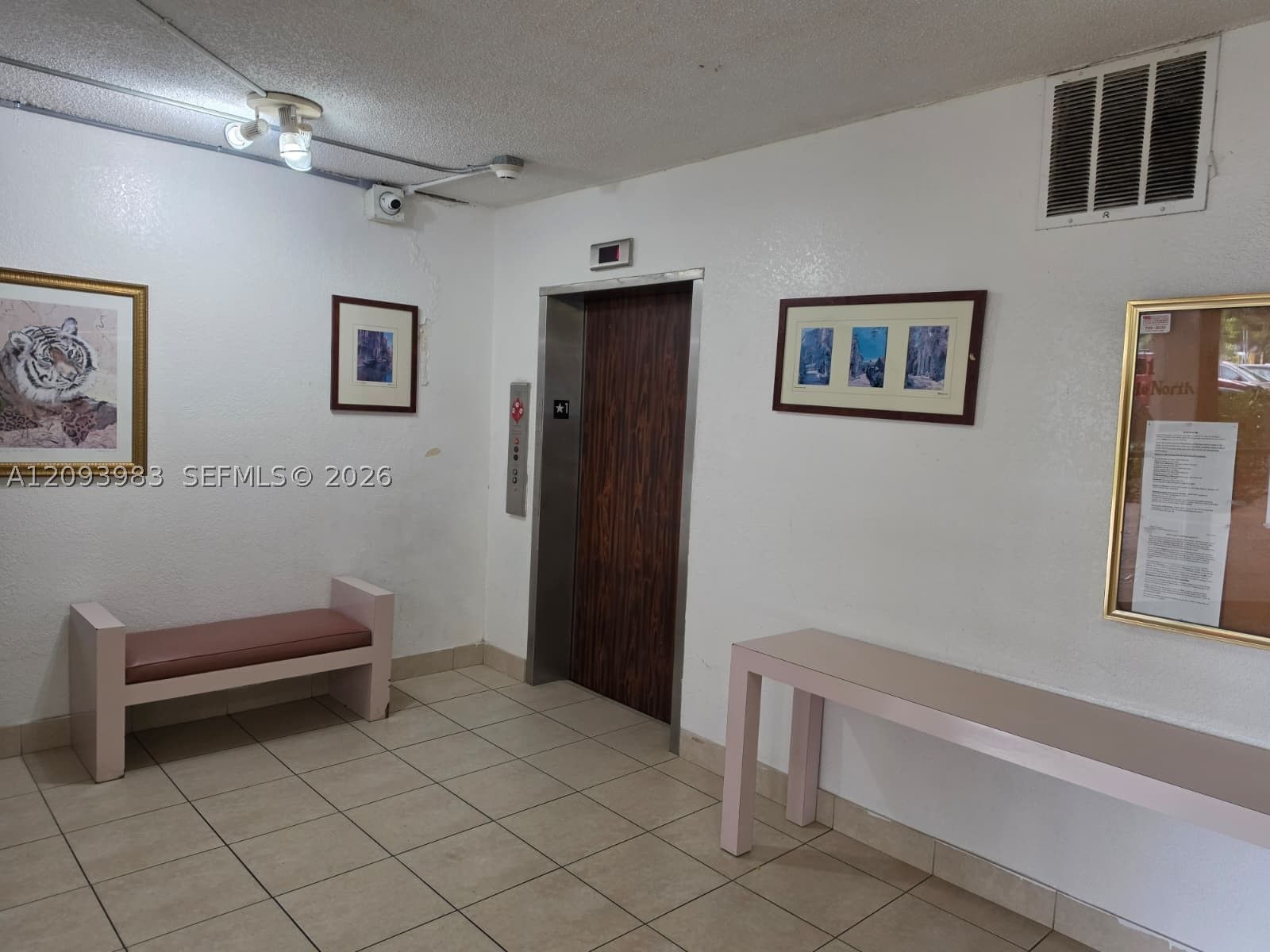 Real estate property located at 5961 Falls Cir Dr #109, Broward, The Falls Of Inverrary, Lauderhill, FL