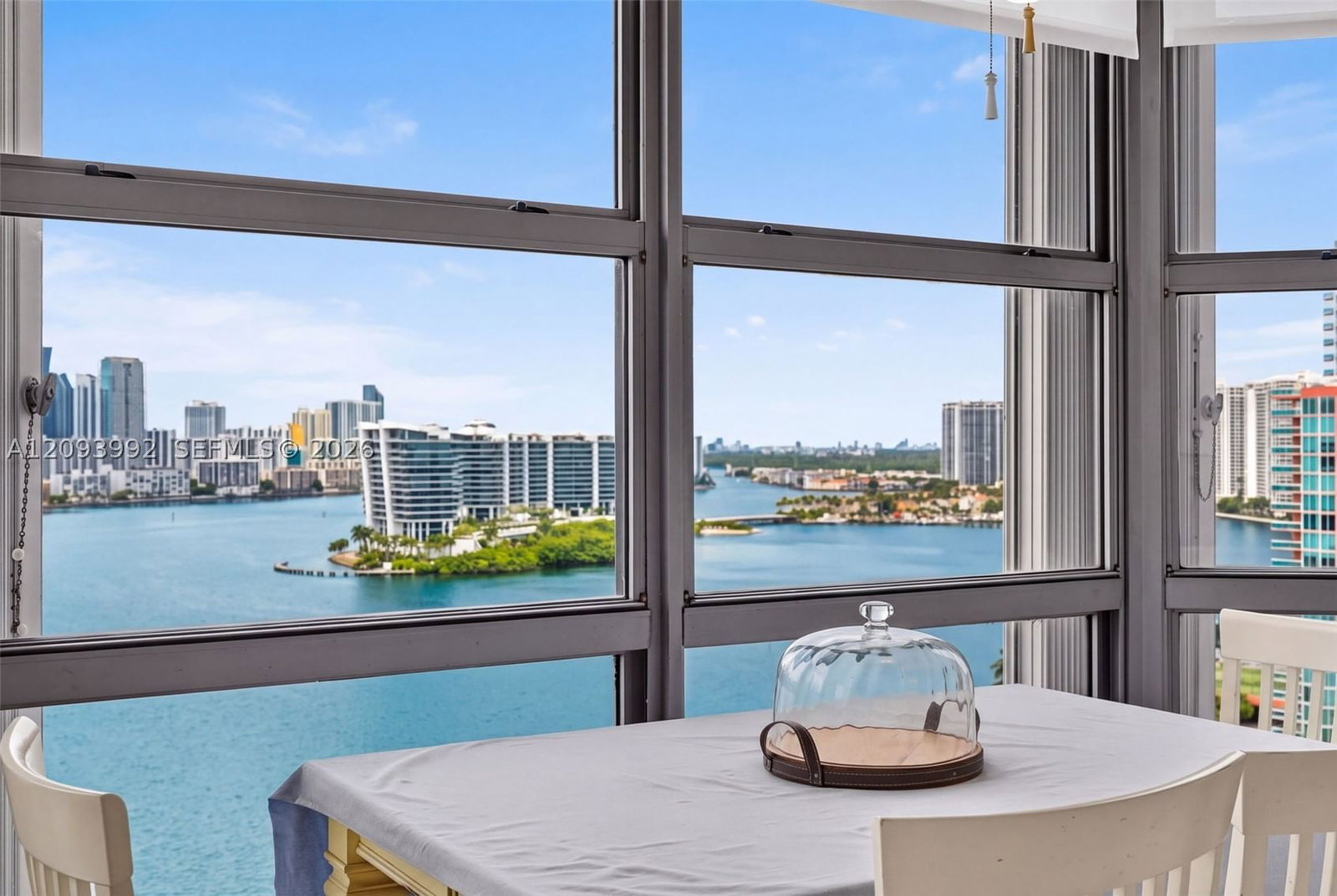 Real estate property located at 3400 192nd St #2012, Miami-dade, Mystic Pointe Tower 600 C, Aventura, FL