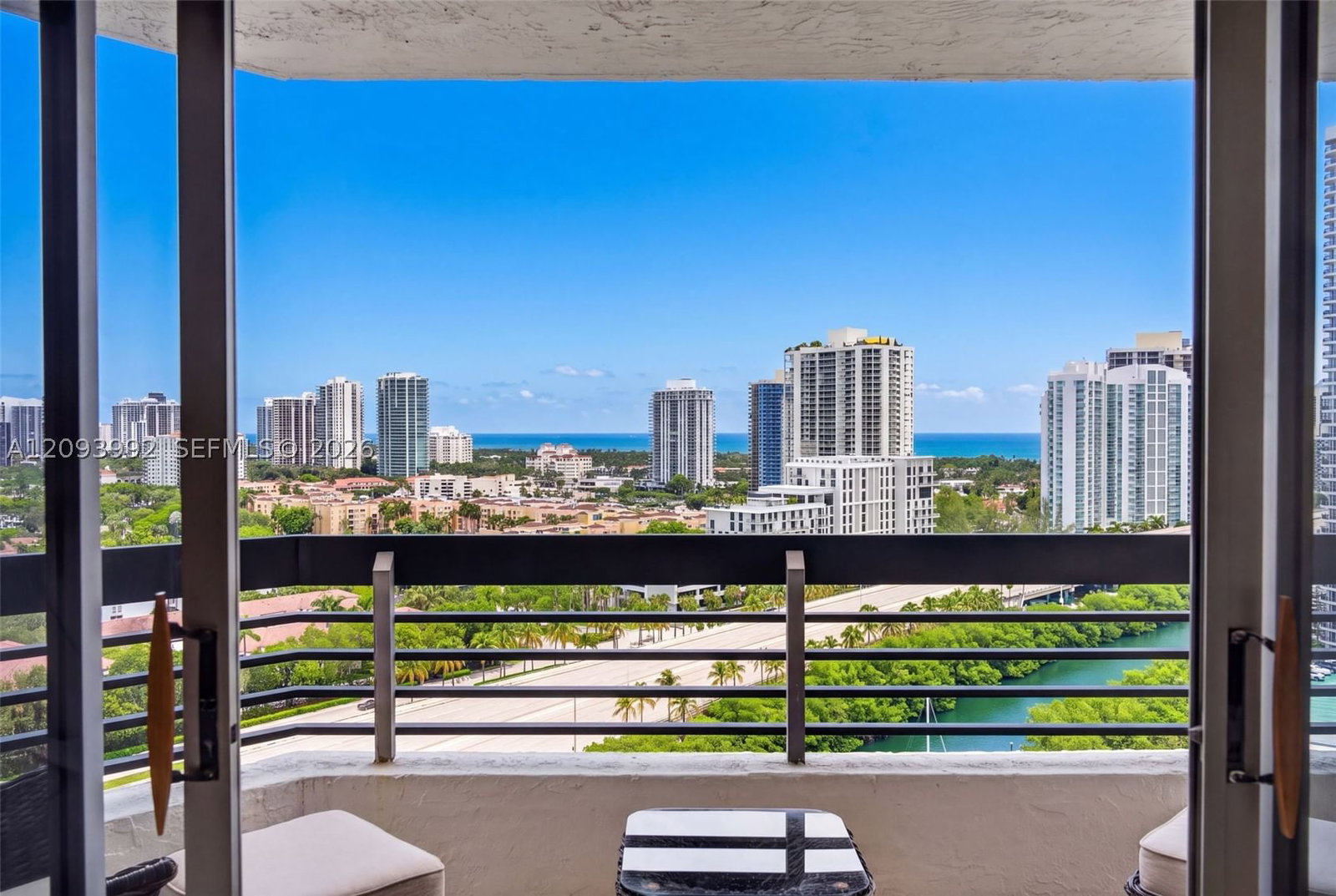 Real estate property located at 3400 192nd St #2012, Miami-dade, Mystic Pointe Tower 600 C, Aventura, FL