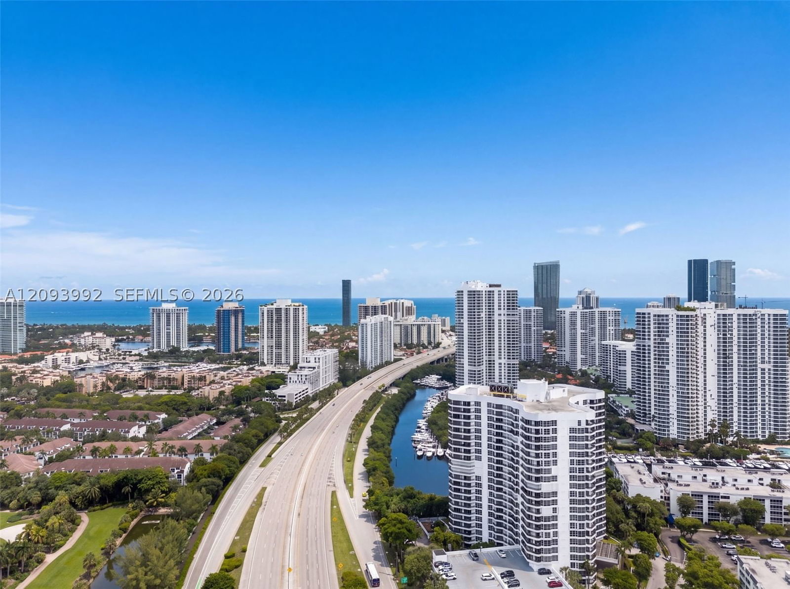 Real estate property located at 3400 192nd St #2012, Miami-dade, Mystic Pointe Tower 600 C, Aventura, FL