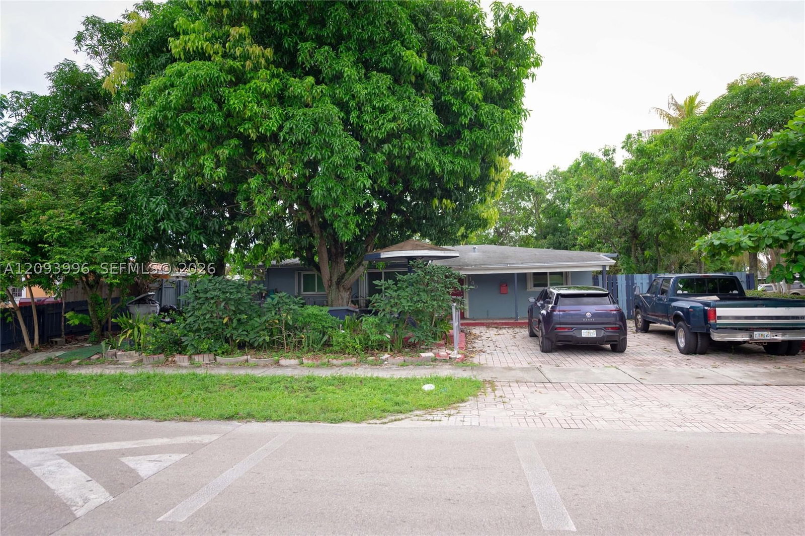 Real estate property located at 140 17th Ct, Broward, Kendall Green Sec A 43-49, Pompano Beach, FL
