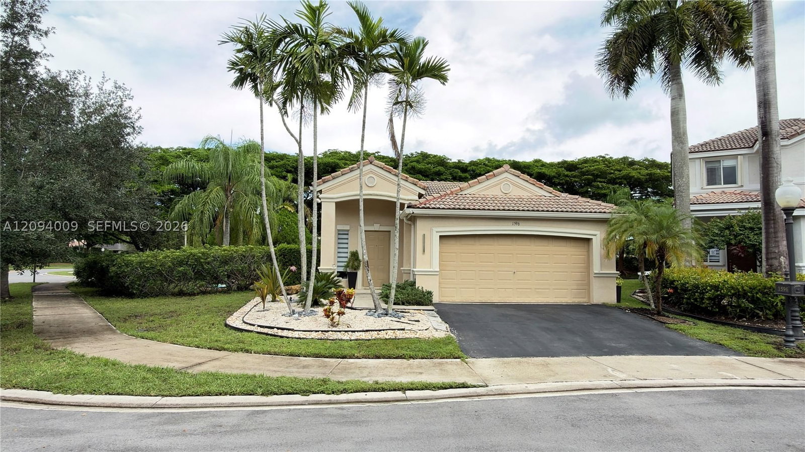 Real estate property located at 1596 Canary Island Dr, Broward, Sector 2- Parcels 21b 22, Weston, FL