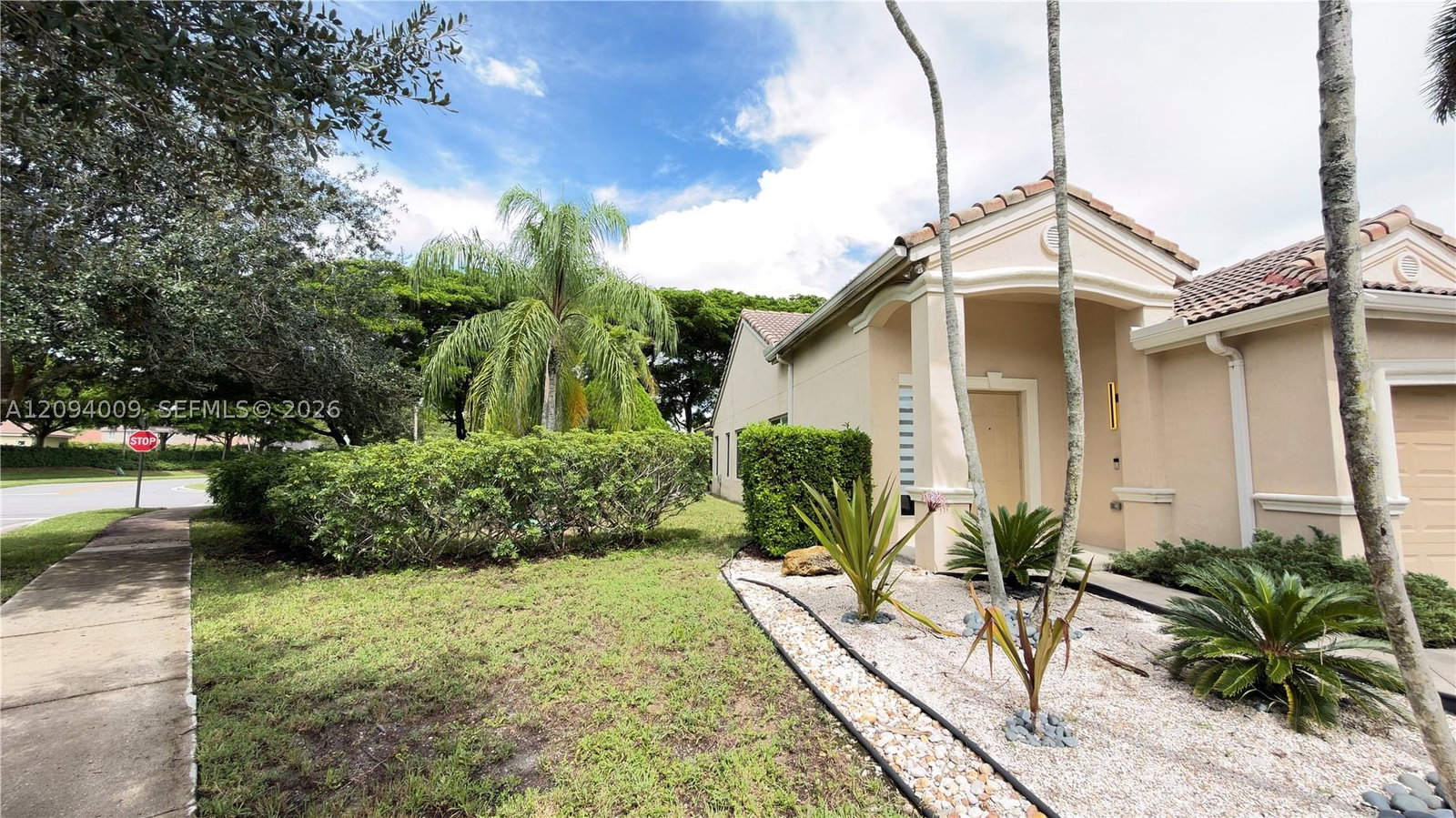 Real estate property located at 1596 Canary Island Dr, Broward, Sector 2- Parcels 21b 22, Weston, FL