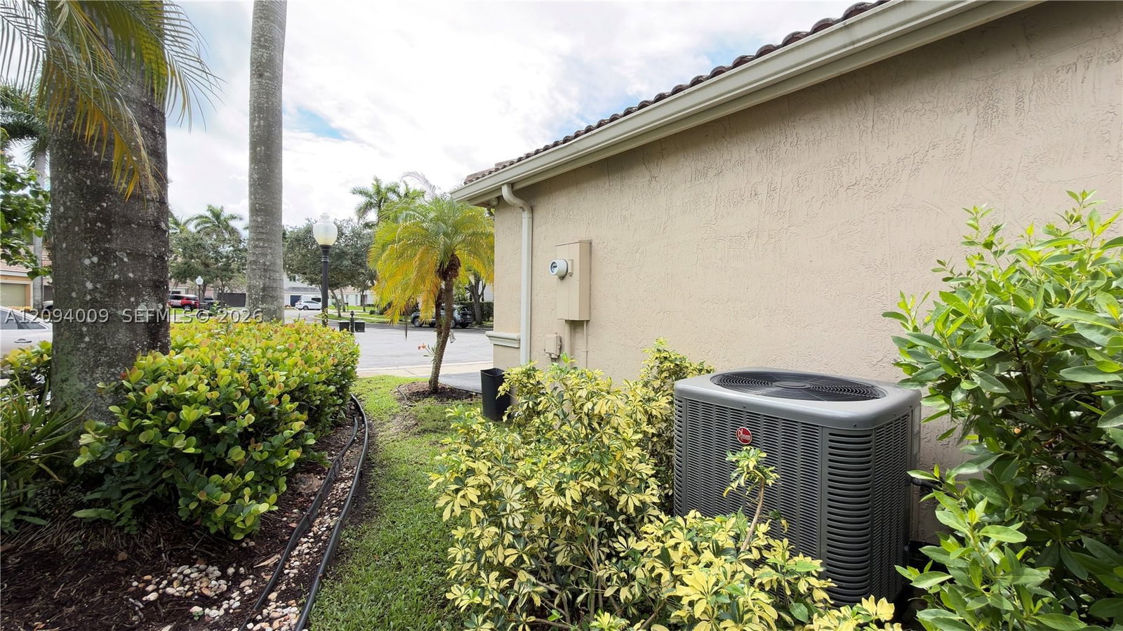 Real estate property located at 1596 Canary Island Dr, Broward, Sector 2- Parcels 21b 22, Weston, FL