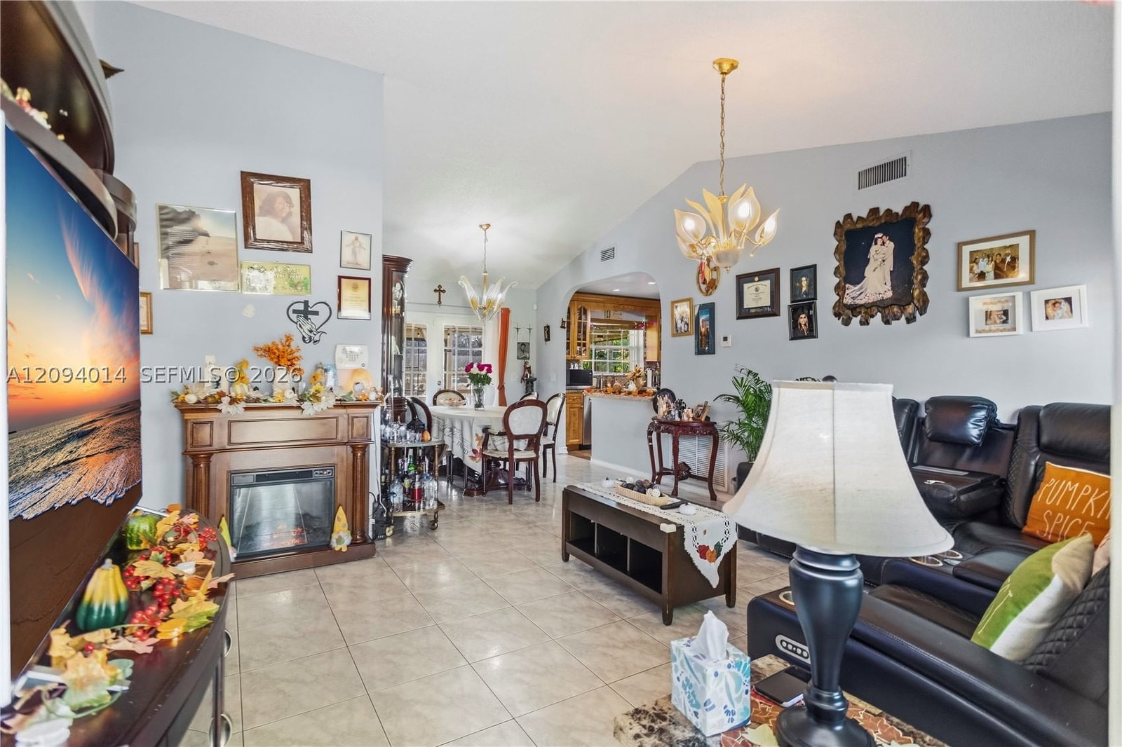 Real estate property located at 4730 113th Ave, Broward, Sunrise Golf Village Sec, Sunrise, FL