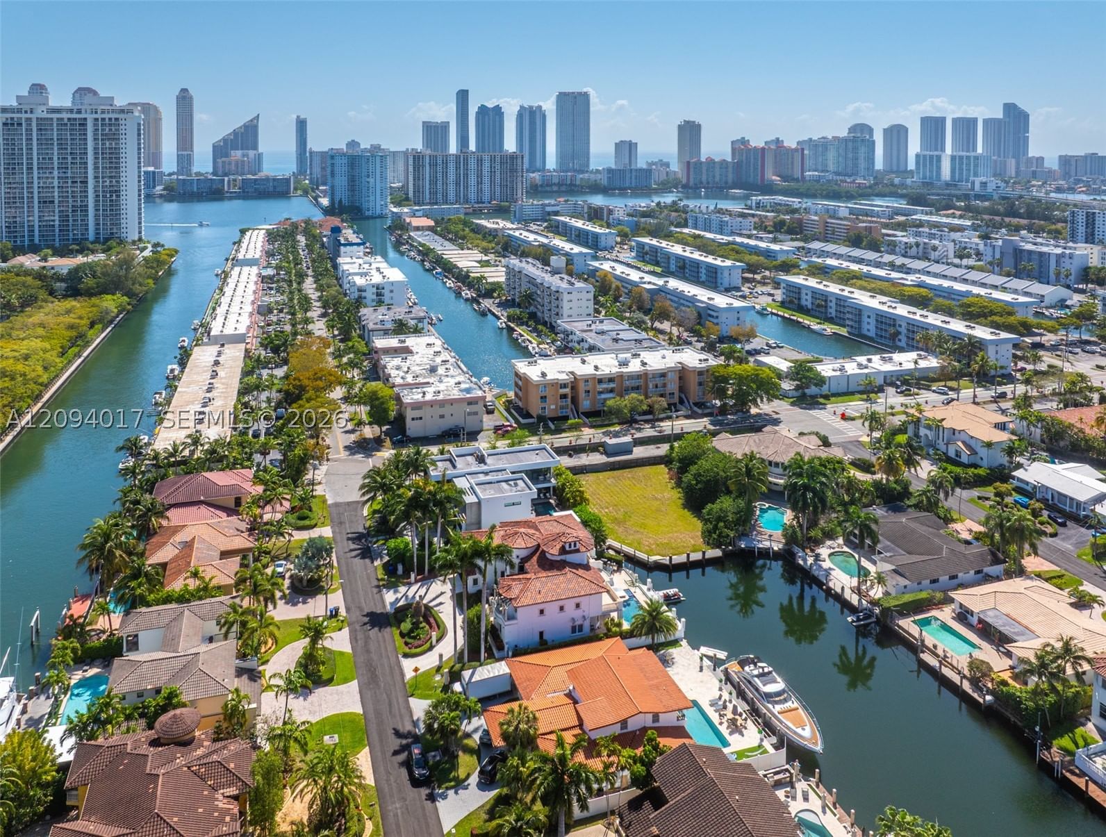Real estate property located at 3442 171st St, Miami-dade, Eastern Shores 1st Addn, North Miami Beach, FL