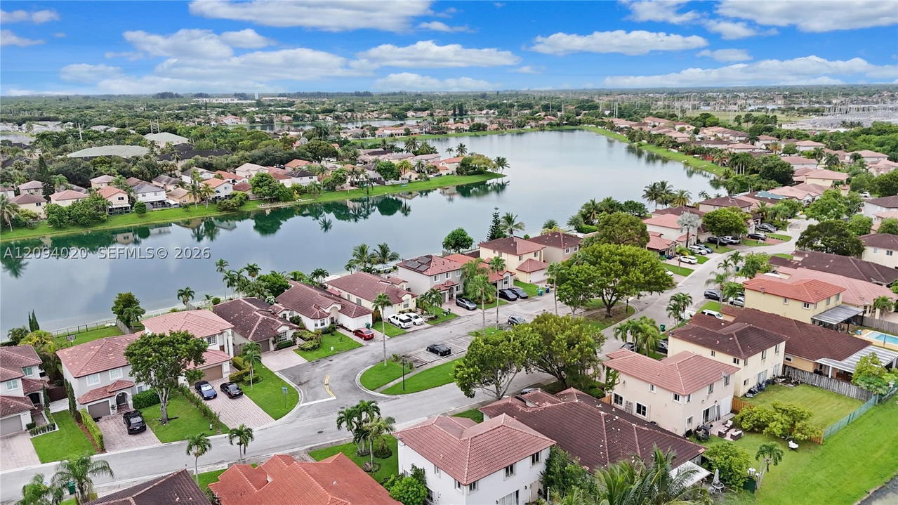Real estate property located at 12061 135th Ter, Miami-dade, Four Lakes Sec 7, Miami, FL