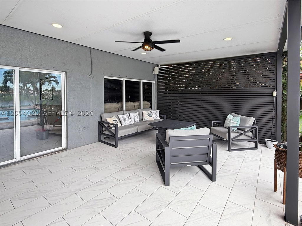 Real estate property located at 12061 135th Ter, Miami-dade, Four Lakes Sec 7, Miami, FL