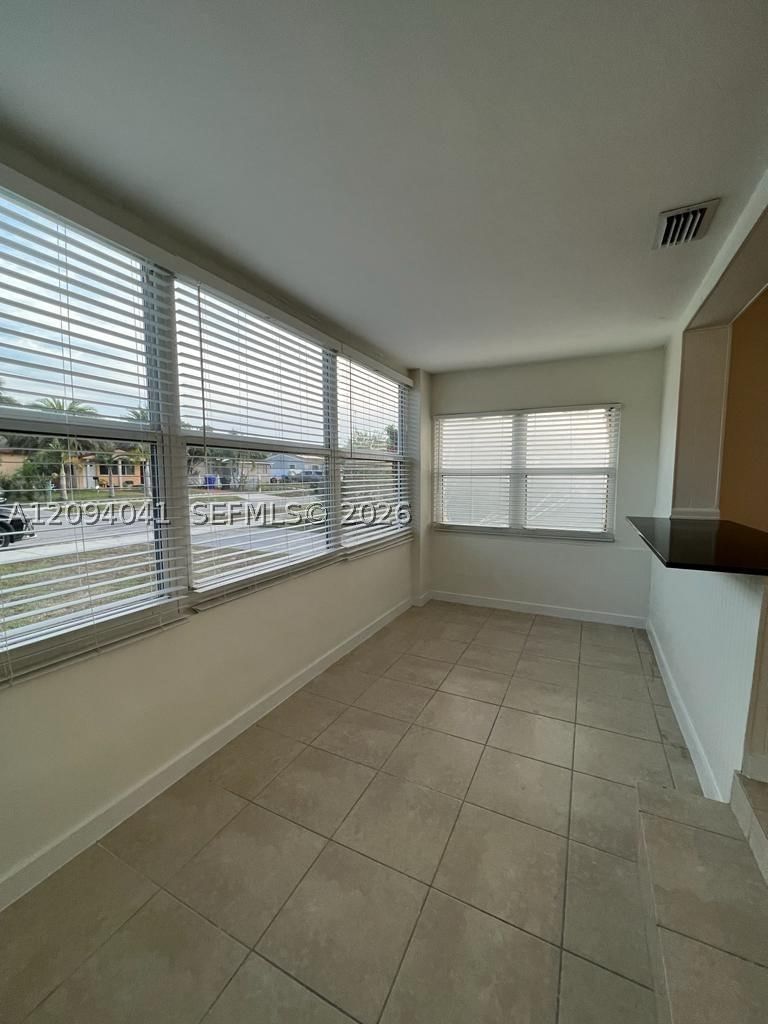 Real estate property located at 2471 Dewey St, Broward, Washington Heights, Hollywood, FL