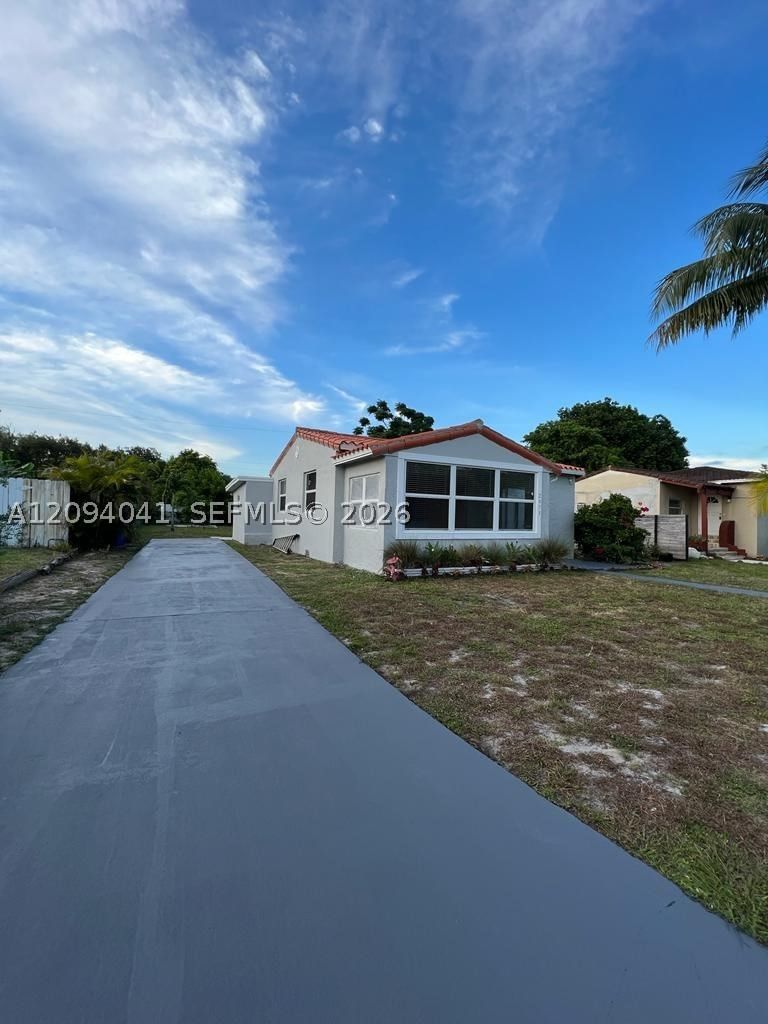Real estate property located at 2471 Dewey St, Broward, Washington Heights, Hollywood, FL