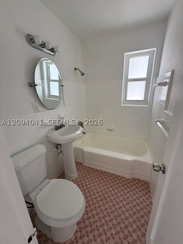 Real estate property located at 2471 Dewey St, Broward, Washington Heights, Hollywood, FL