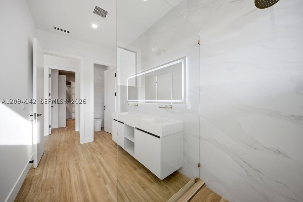 Real estate property located at 1332 16th Ter, Broward, Progresso, Fort Lauderdale, FL