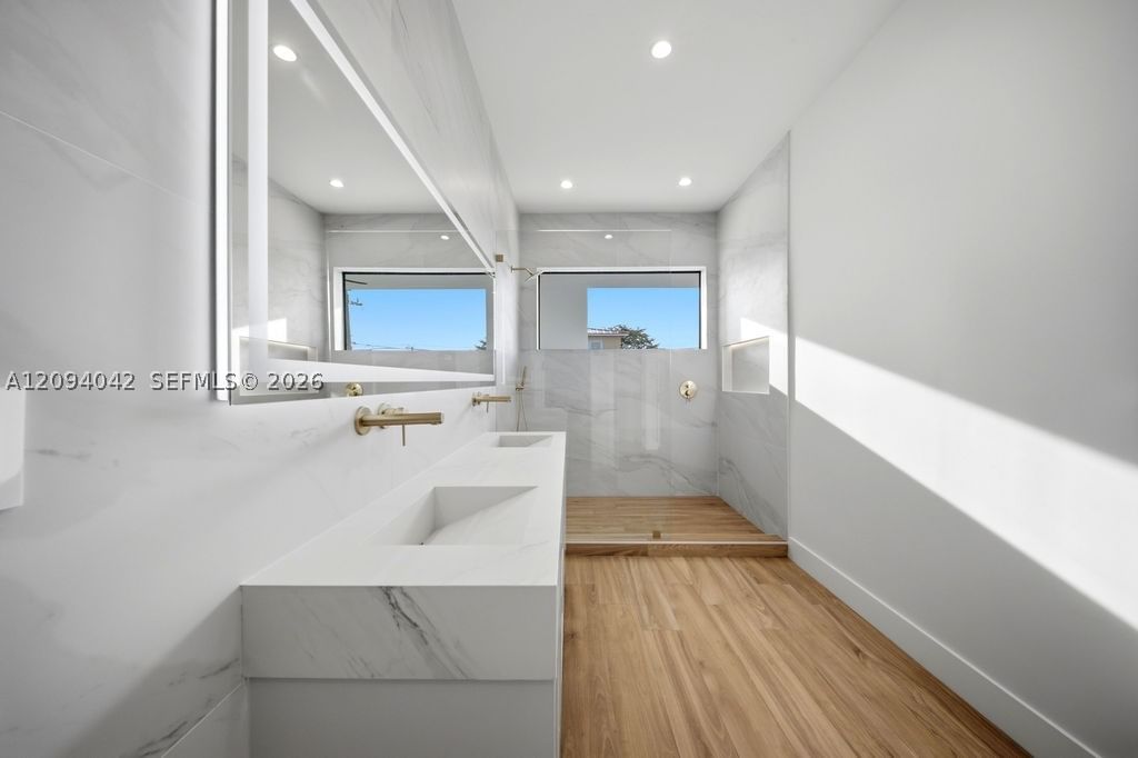 Real estate property located at 1332 16th Ter, Broward, Progresso, Fort Lauderdale, FL
