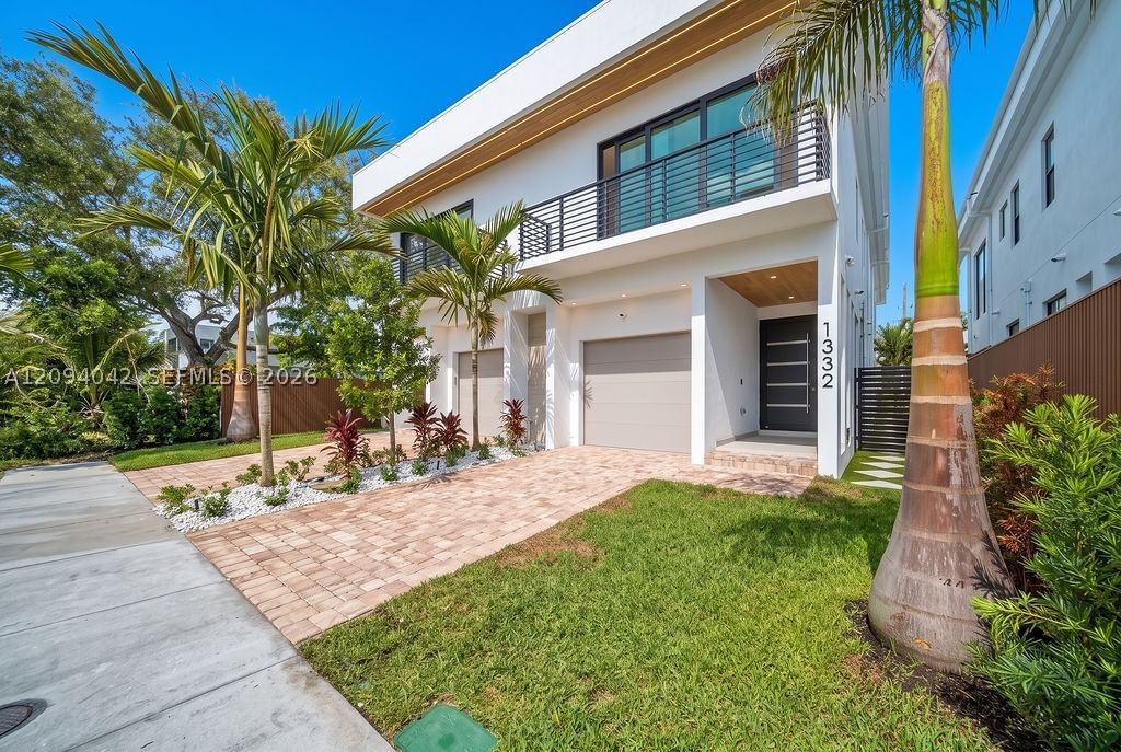 Real estate property located at 1332 16th Ter, Broward, Progresso, Fort Lauderdale, FL