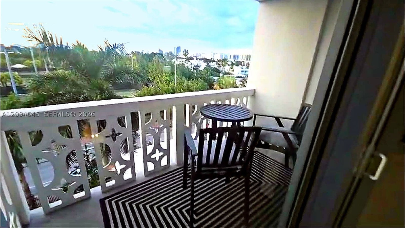 Real estate property located at 1020 Meridian Ave #612, Miami-dade, Admiral Towers Condo, Miami Beach, FL