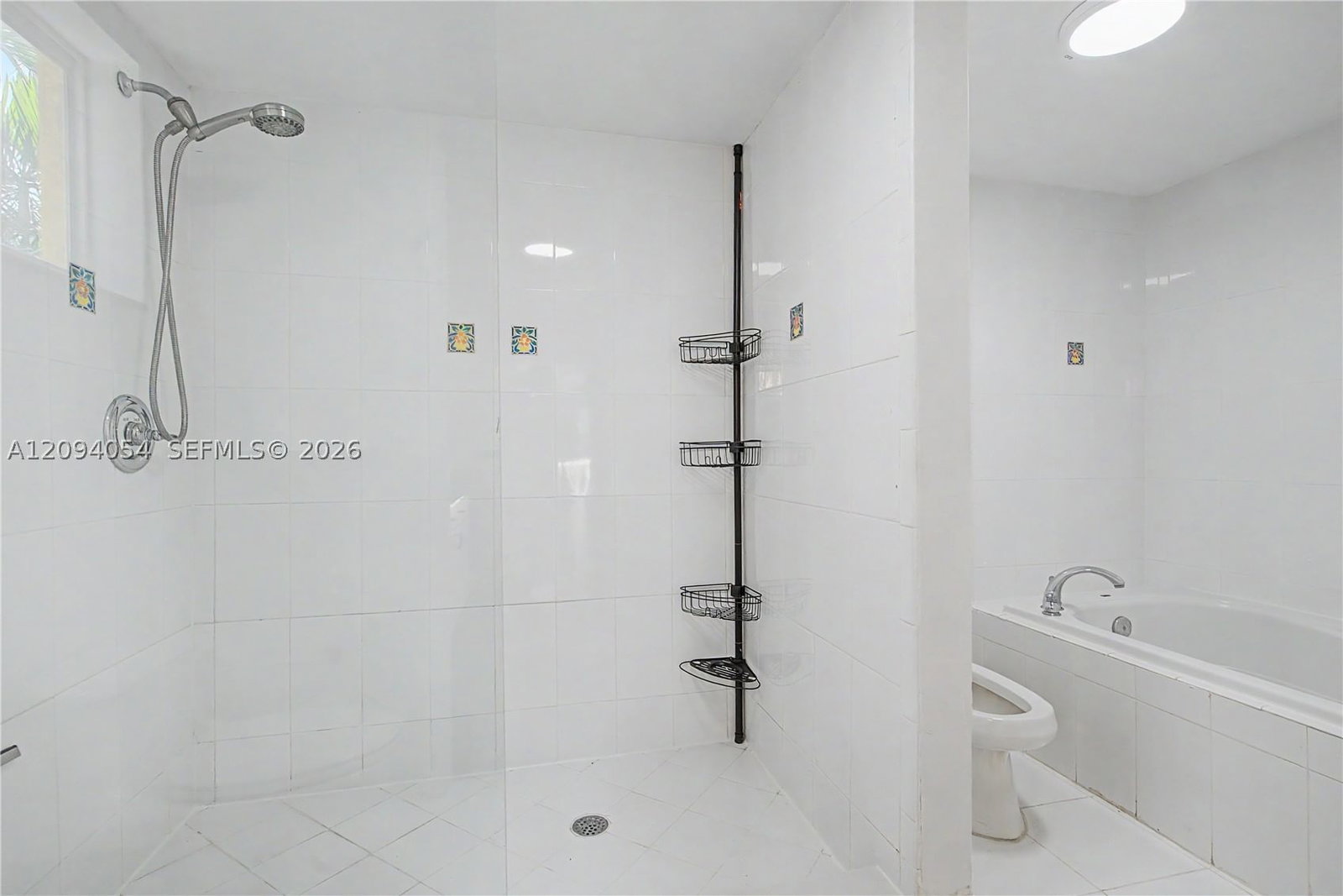 Real estate property located at 8888 Collins Ave #115, Miami-dade, Surfside Palms Condo, Surfside, FL