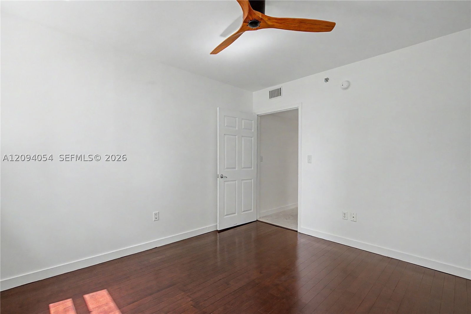 Real estate property located at 8888 Collins Ave #115, Miami-dade, Surfside Palms Condo, Surfside, FL