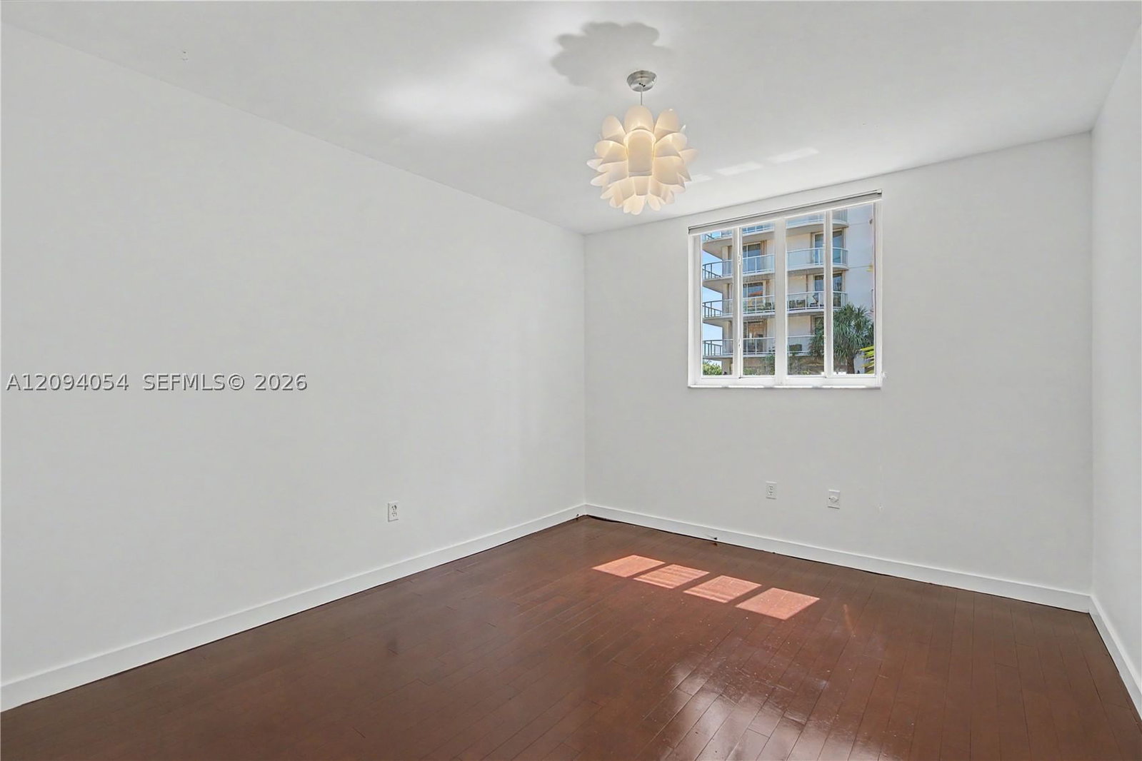Real estate property located at 8888 Collins Ave #115, Miami-dade, Surfside Palms Condo, Surfside, FL