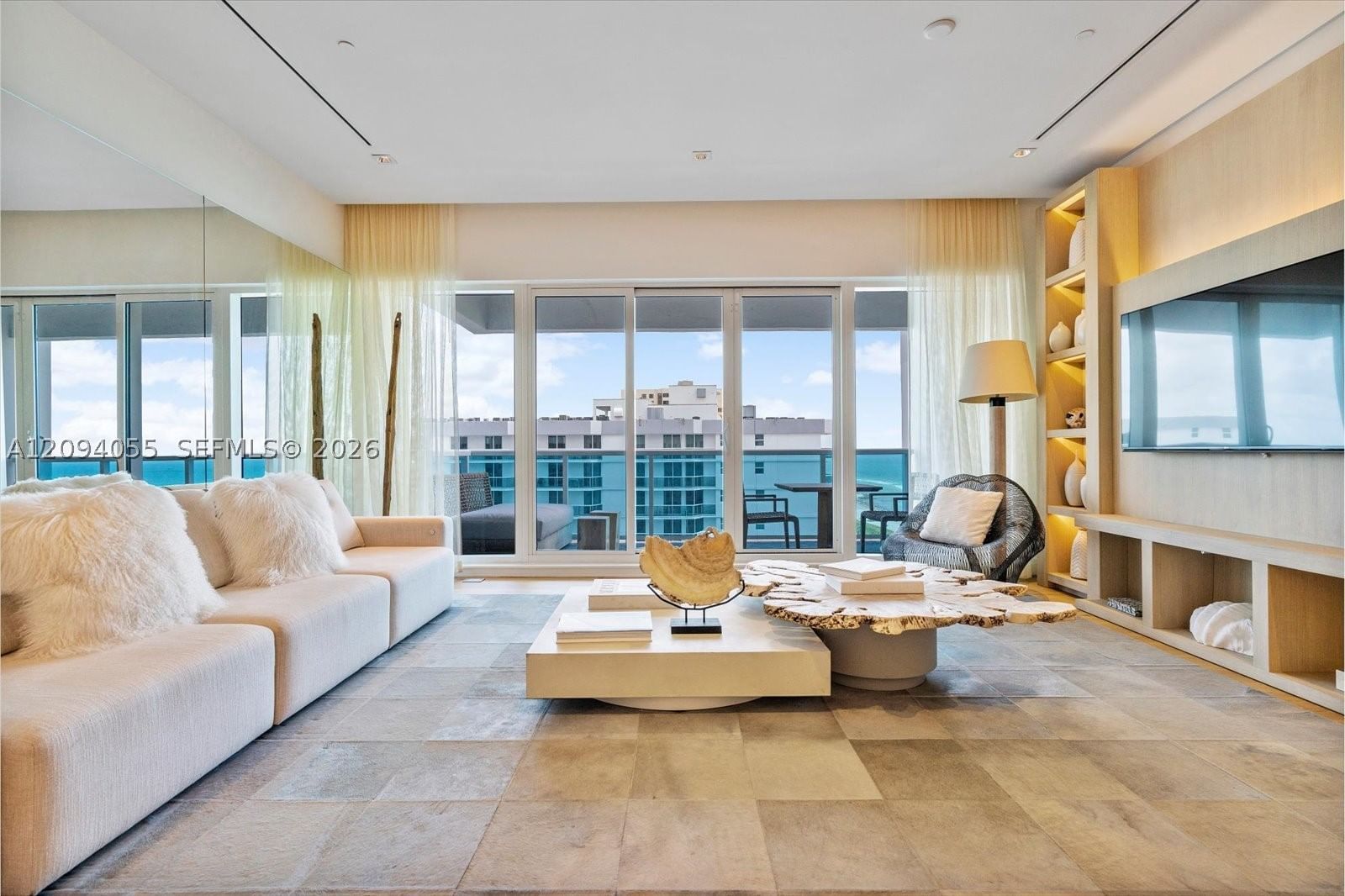 Real estate property located at 102 24th St PH-1607, Miami-dade, 2399 Collins Avenue, Miami Beach, FL
