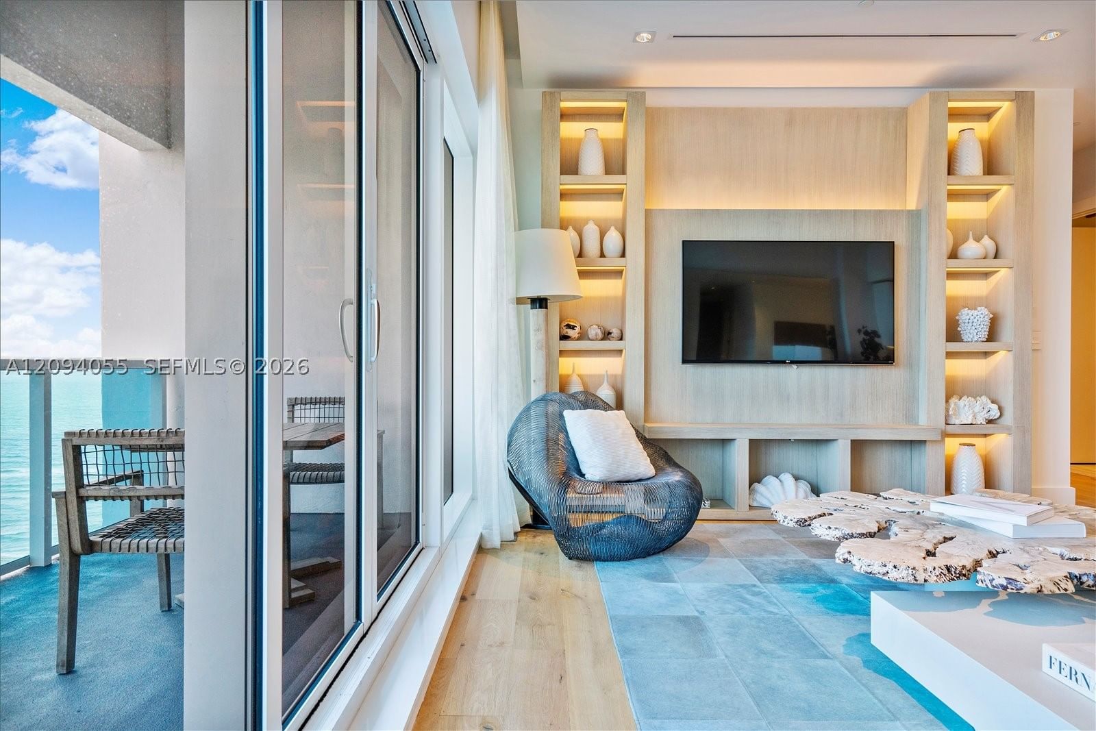 Real estate property located at 102 24th St PH-1607, Miami-dade, 2399 Collins Avenue, Miami Beach, FL