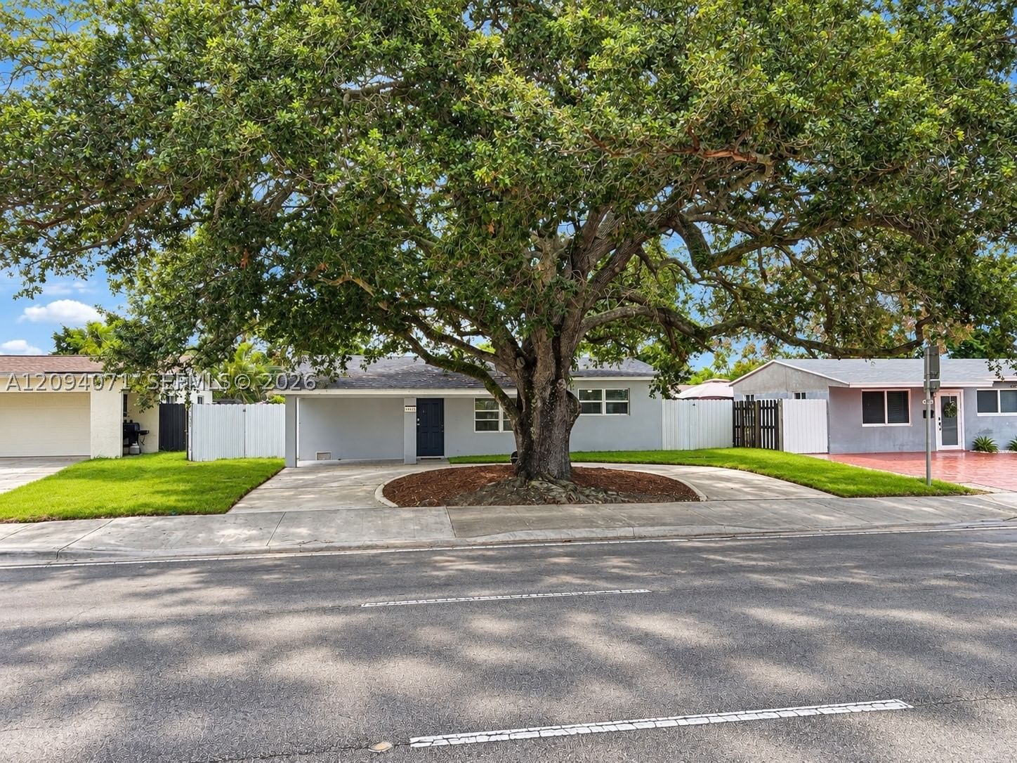 Real estate property located at 6831 Sheridan St, Broward, Driftwood Acres No 7, Hollywood, FL