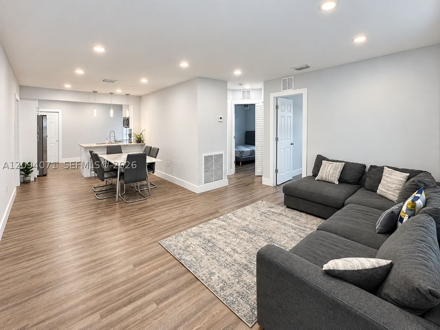 Real estate property located at 6831 Sheridan St, Broward, Driftwood Acres No 7, Hollywood, FL