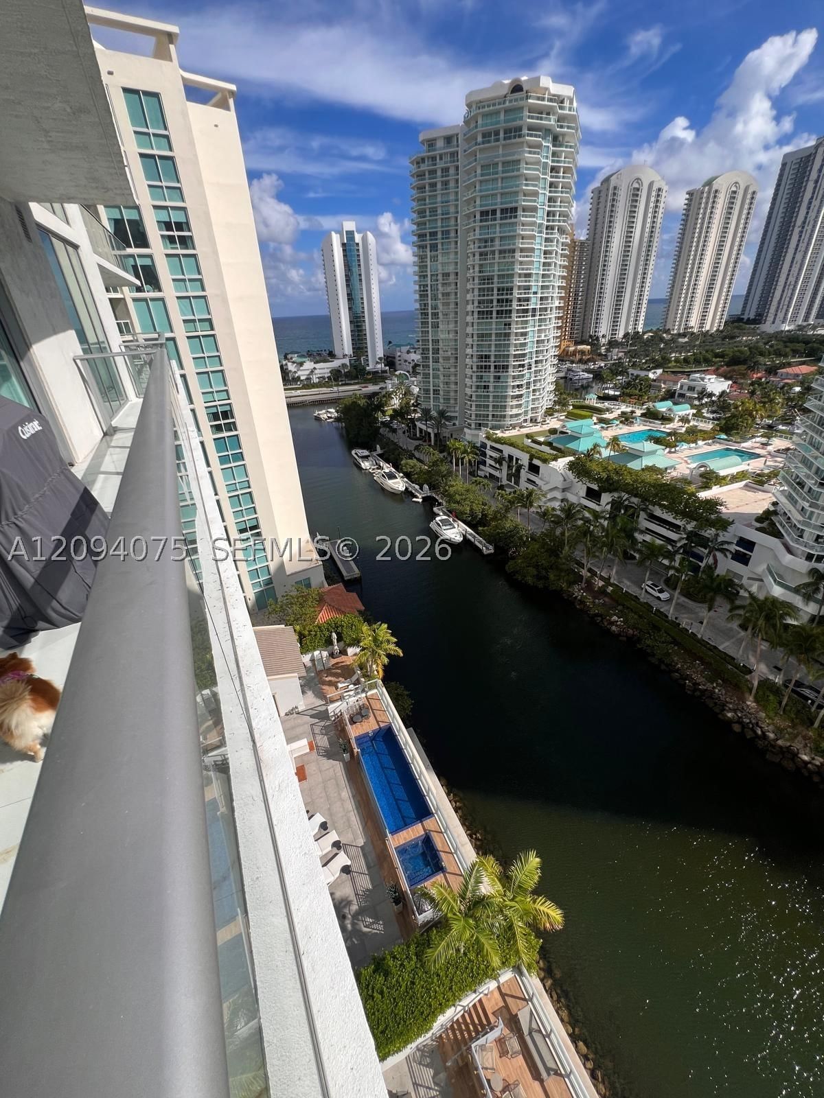 Real estate property located at 300 Sunny Isles Blvd #4-1504, Miami-dade, Parque Towers Condo, Sunny Isles Beach, FL