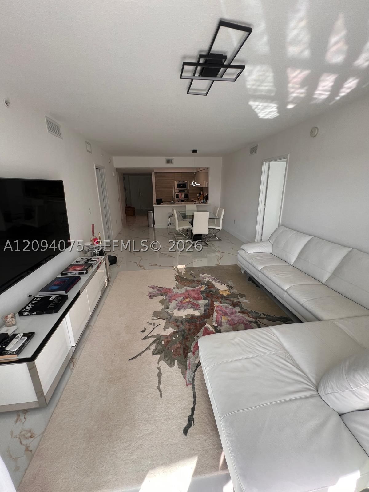 Real estate property located at 300 Sunny Isles Blvd #4-1504, Miami-dade, Parque Towers Condo, Sunny Isles Beach, FL