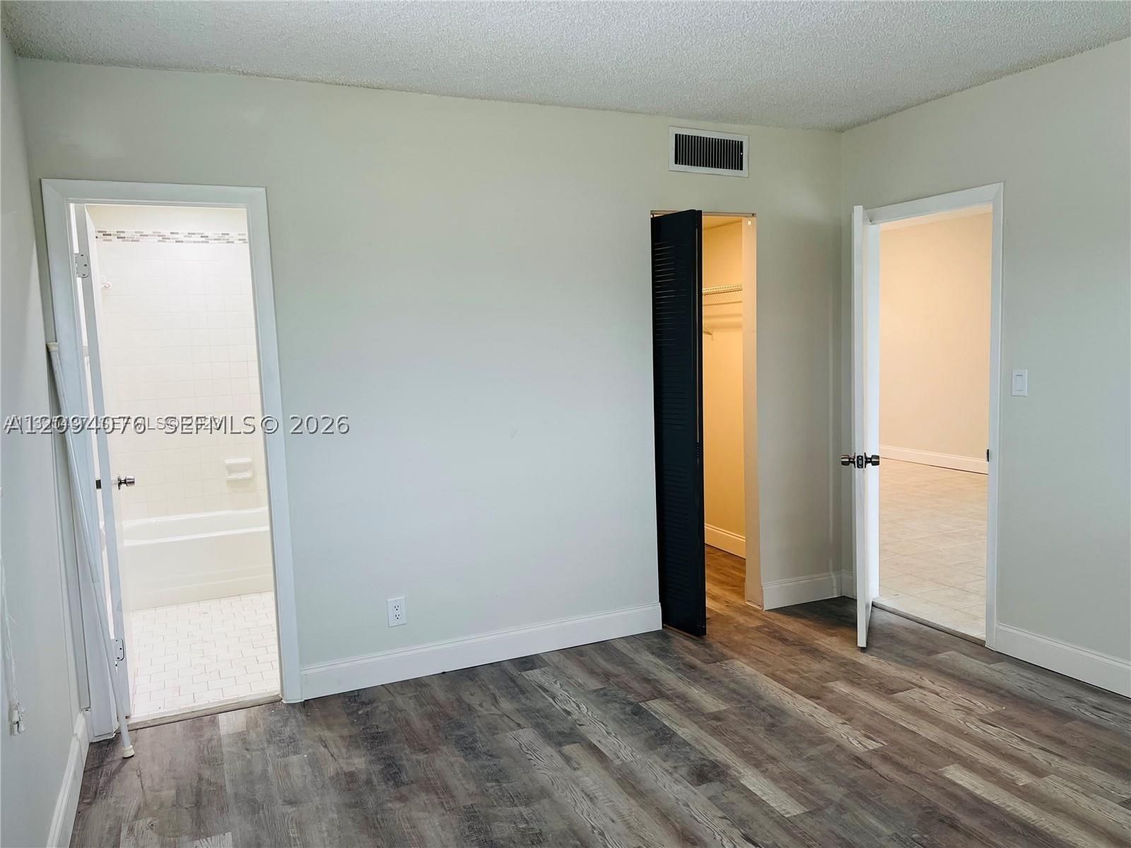 Real estate property located at 8025 Colony Cir S #210, Broward, Versailles Gardens Condo, Tamarac, FL